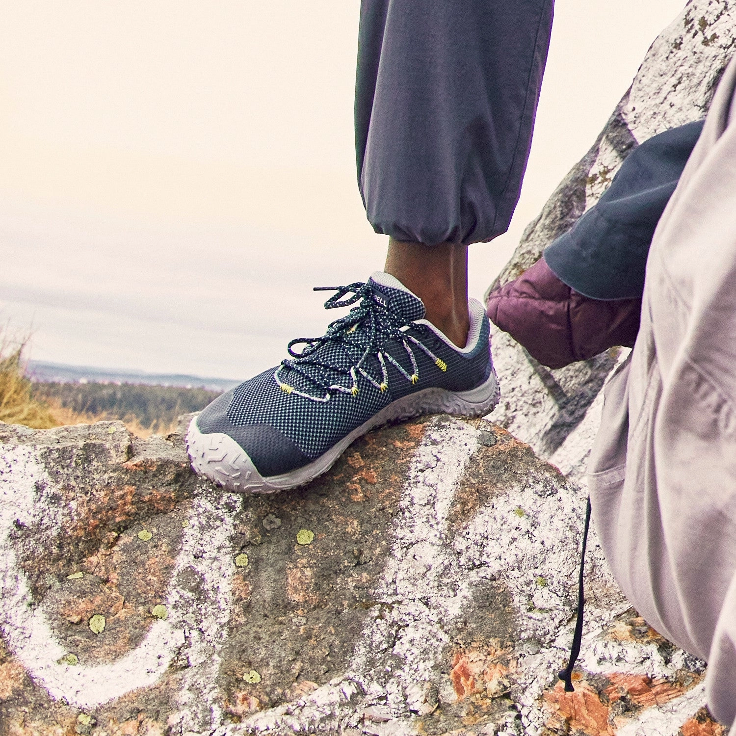 Wanderschuhe Vor Dem Ersten Tragen Merrell Trail Glove 7 Herren - stonewash