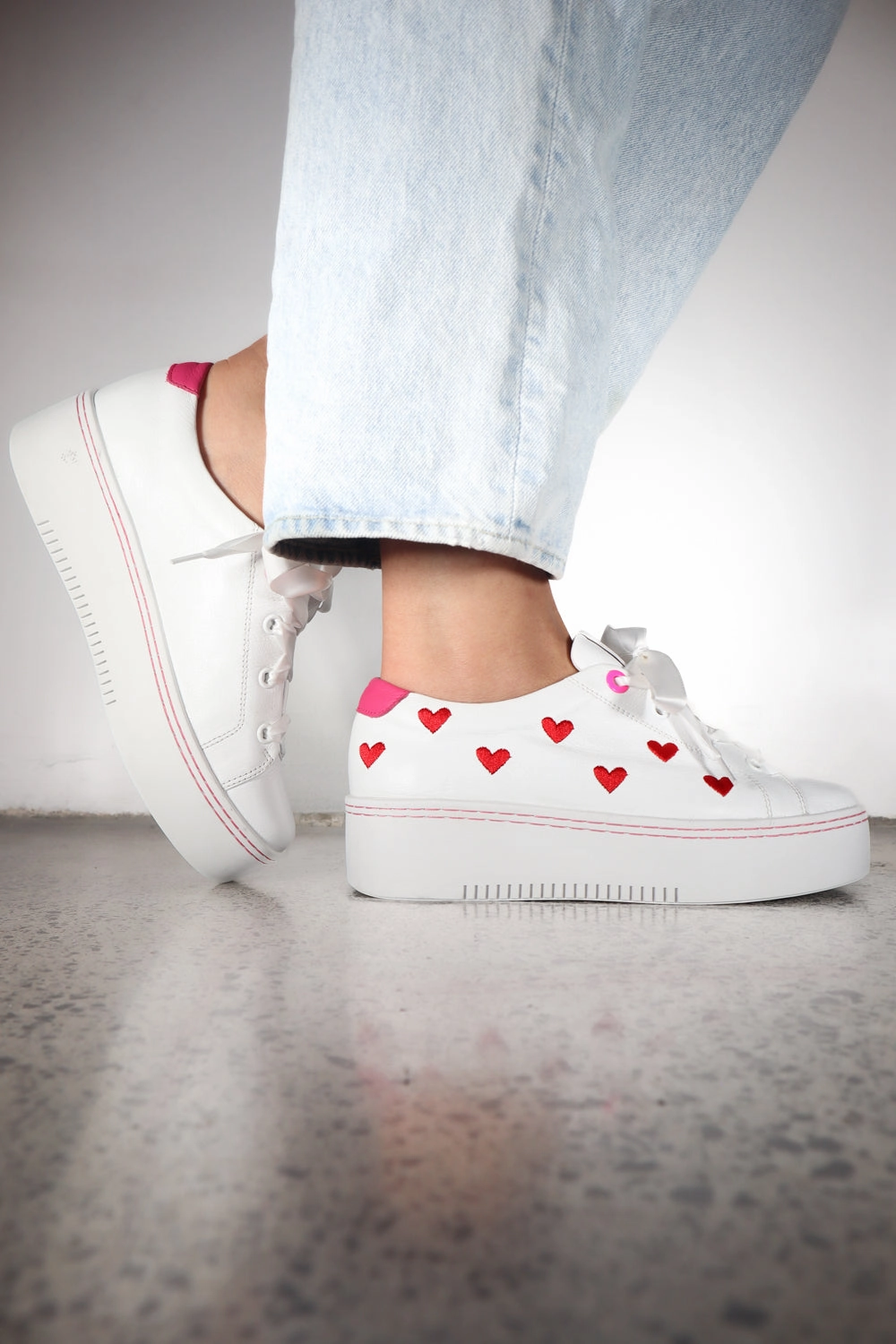 Ace of Hearts - Last Pairs Sneaker Dockers