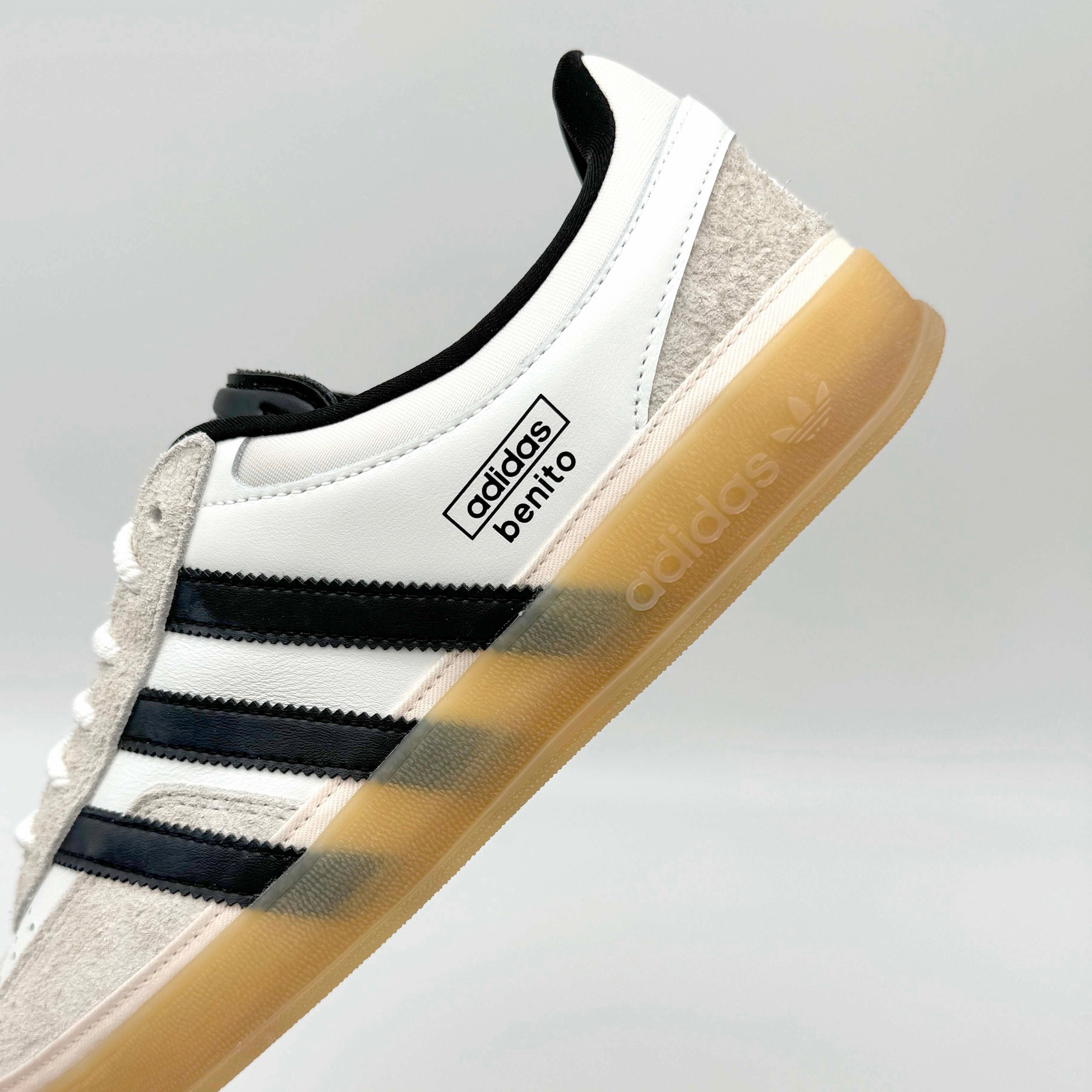 Sneaker Country Japan adidas Gazelle Indoor Bad Bunny