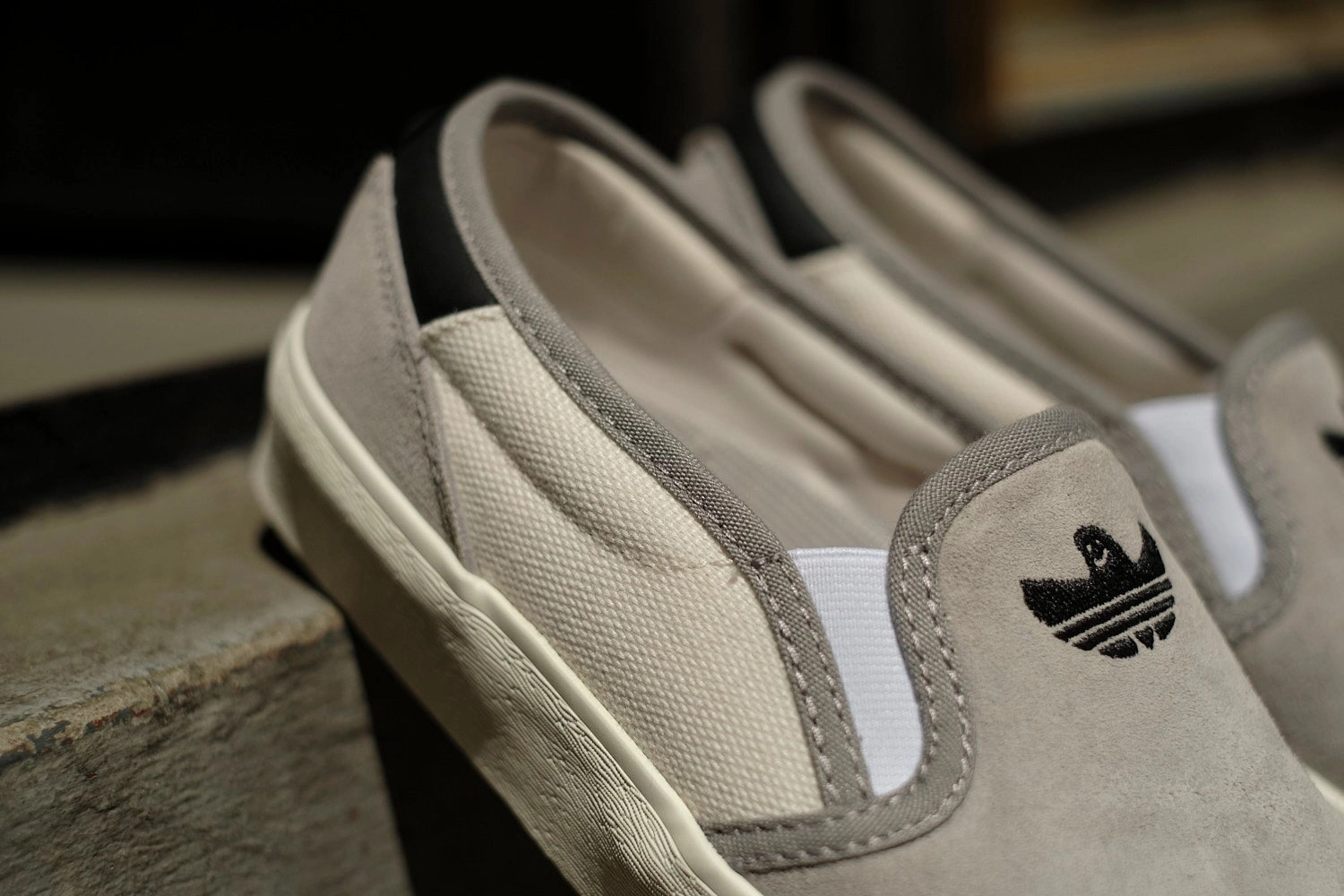 Adidas Shmoofoil Slip Unisex Skate Schuhe Magic Sneaker Cleaner