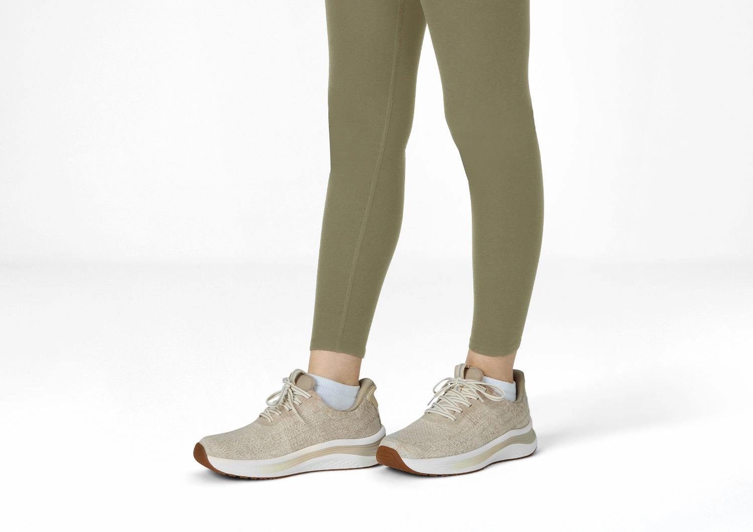 Nira Hands-Free - Blonde Knit Otto Remonte Sneaker