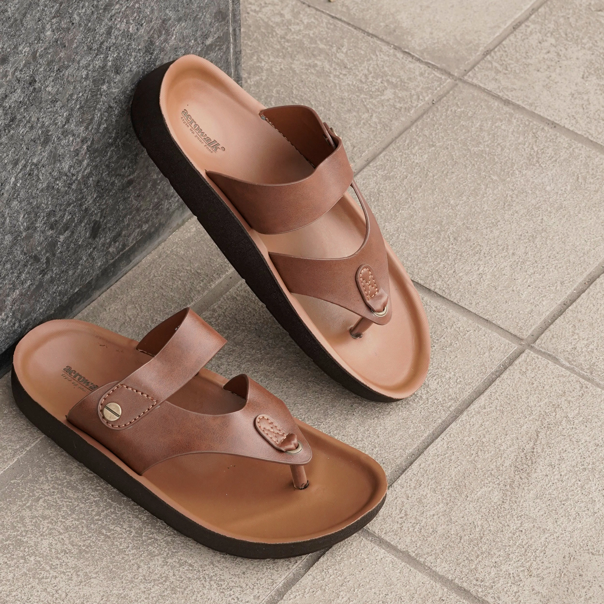 Aerowalk TAN Slipper with slip-on for male Fußgerechte Hausschuhe Pantoffeln