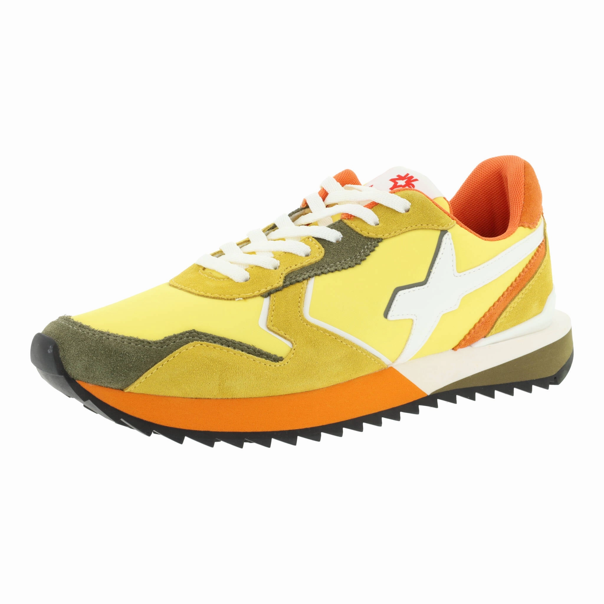 WIZZ(W6YZ) Sneaker British English