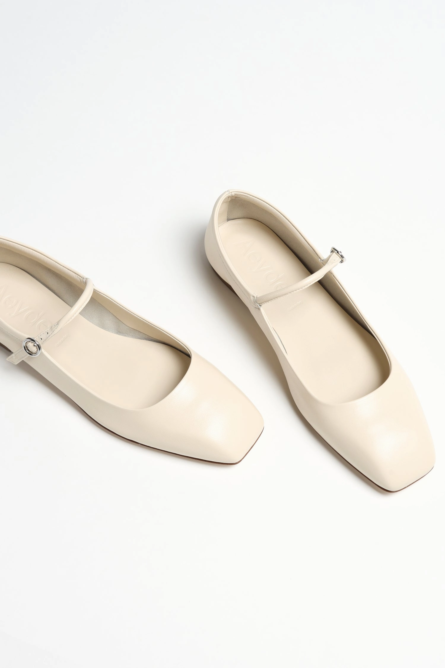 Tabi Penny Loafers Ballerinas Uma in Creamy