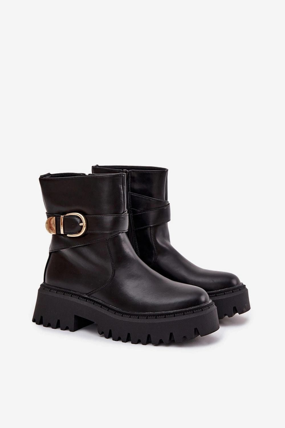 Boots model 218503 Step in style Chelsea Boots British Passport