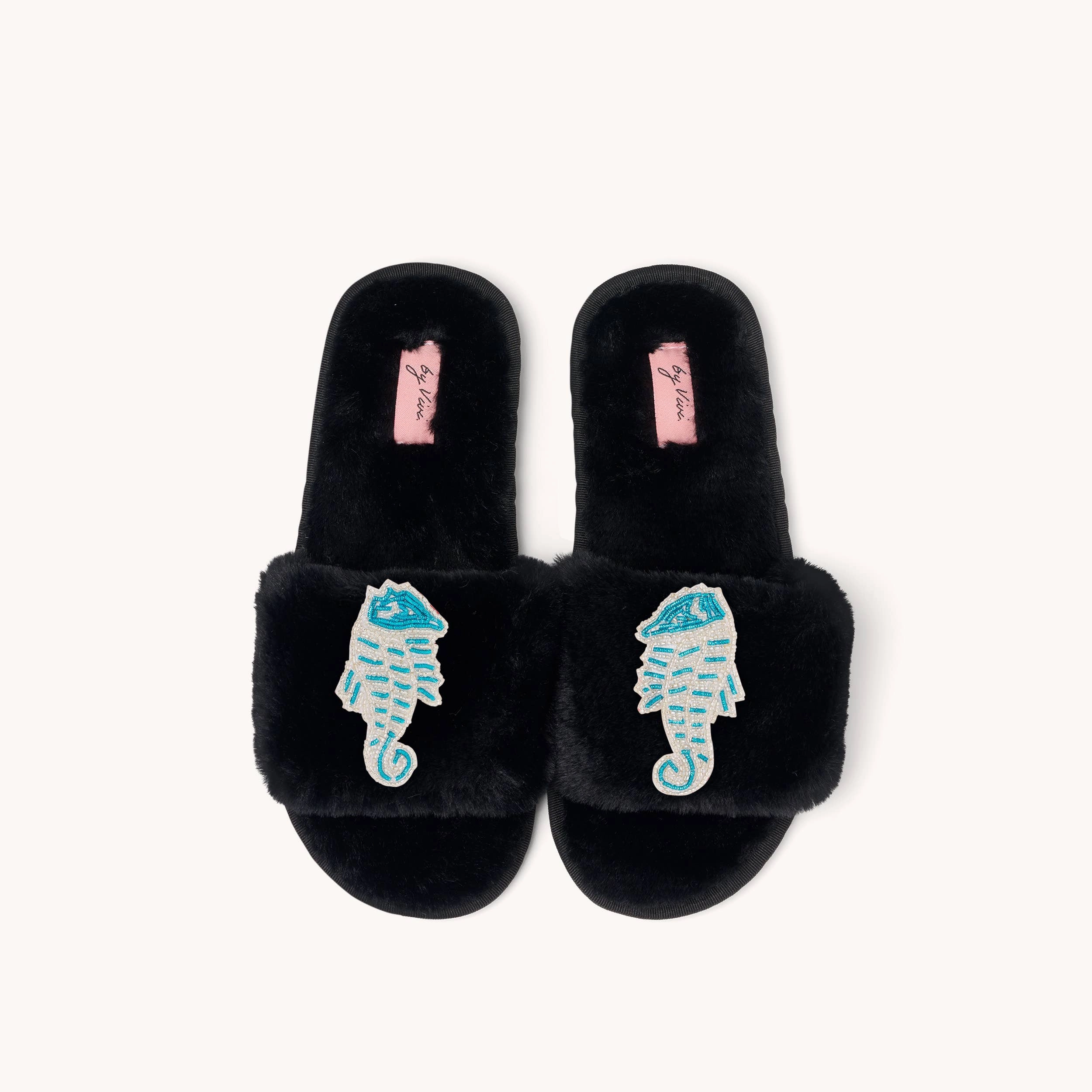 Action Pantoffeln Brosche Seepferdchen