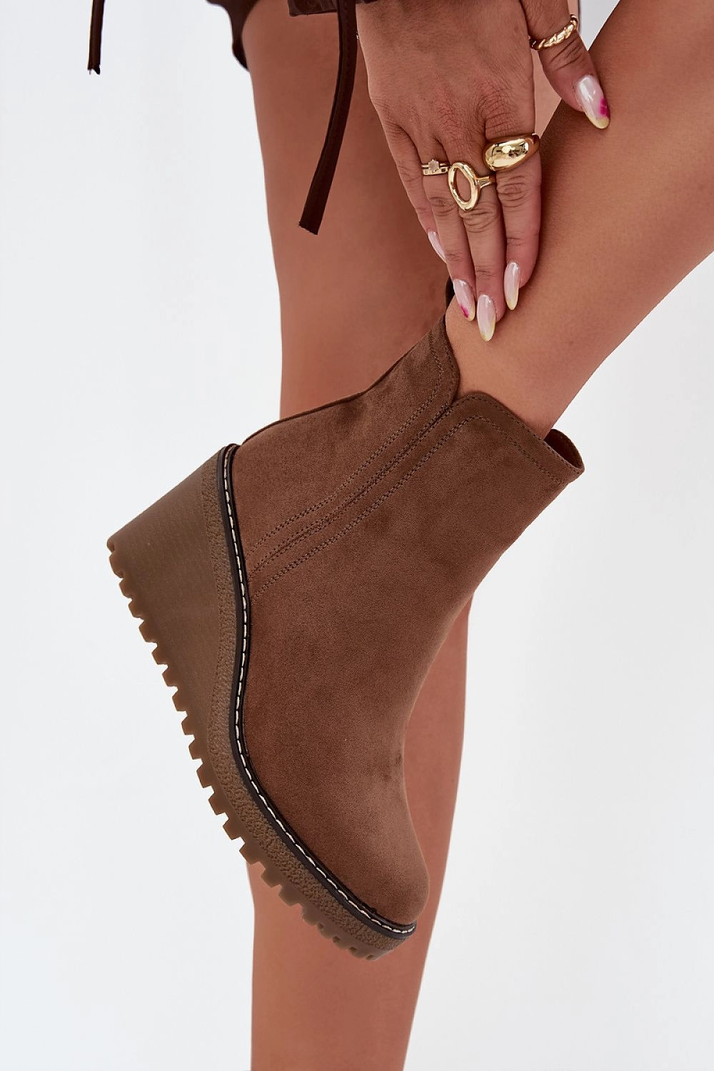 Buskin boots model 216846 Step in style Chelsea Ankle Boots Outfit