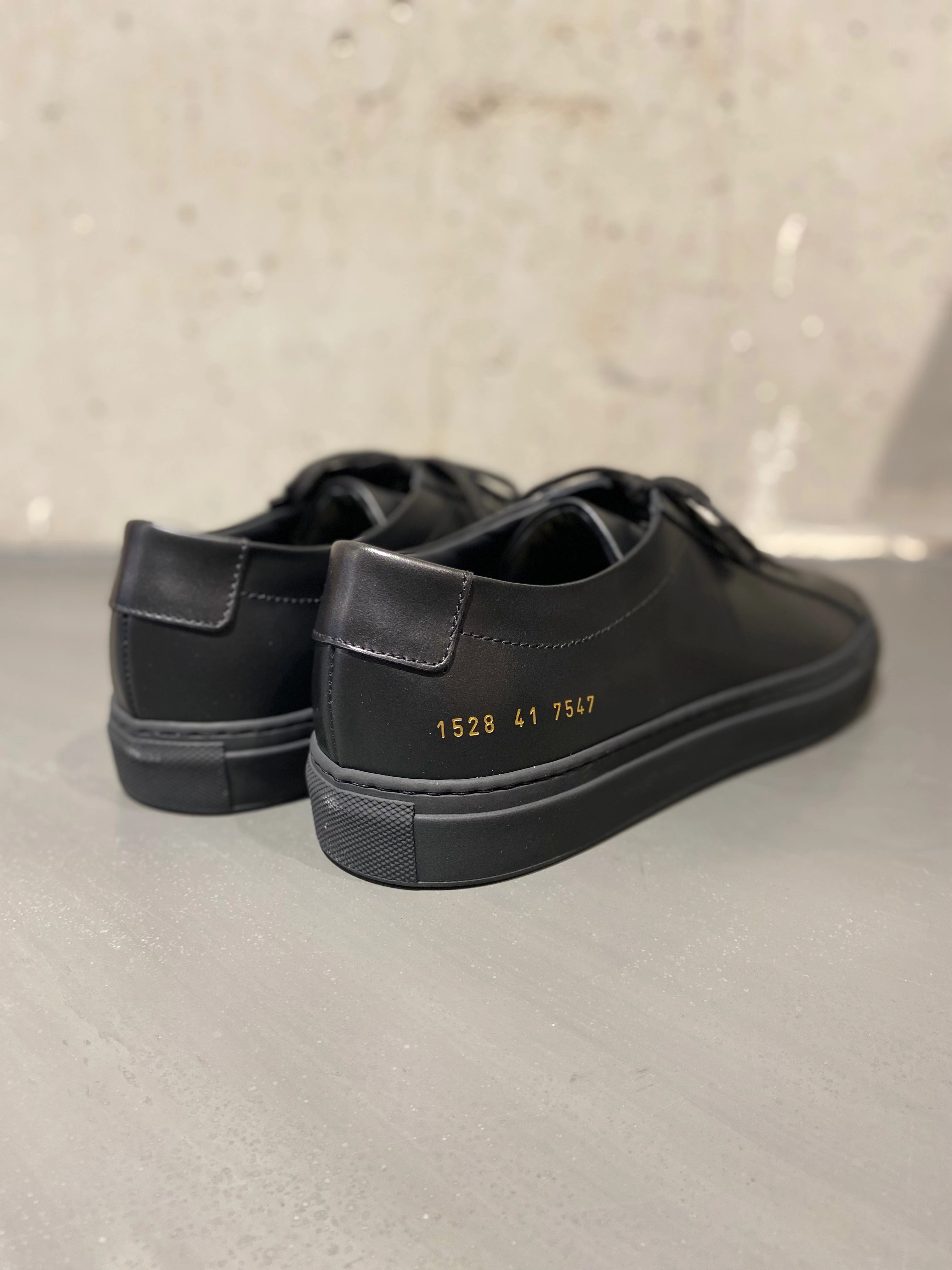 Sneaker Schwarz Lack COMMON PROJECTS 1528 ORIGINAL ACHILLES LOW BLACK