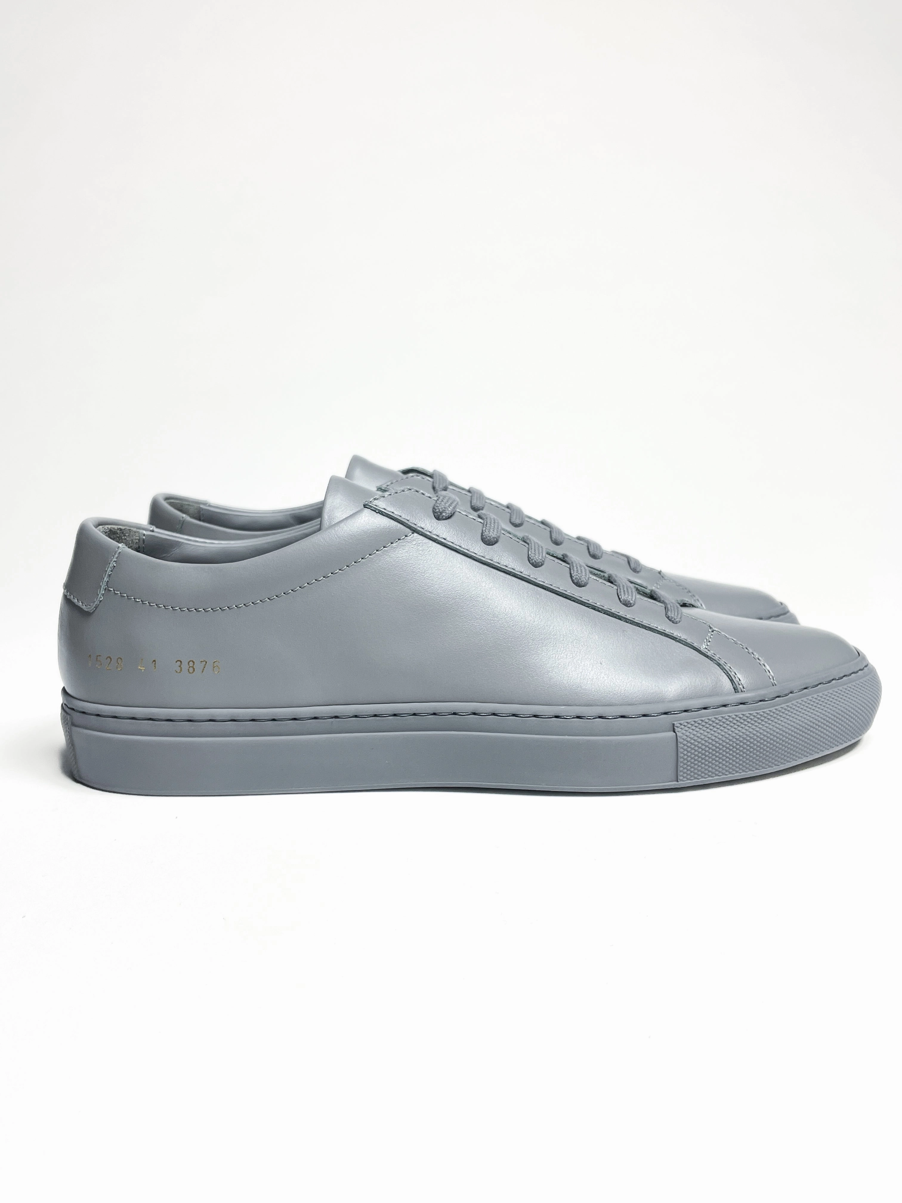 Weiße Sneaker Säubern COMMON PROJECTS 1528 ORIGINAL ACHILLES LOW MED GREY