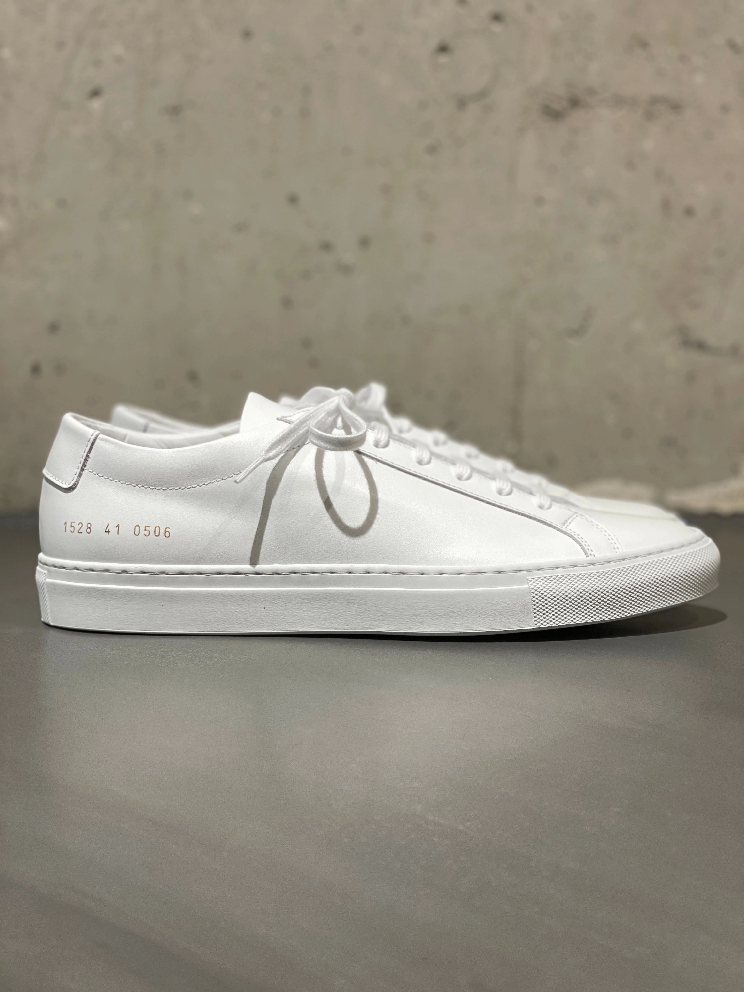 COMMON PROJECTS 1528 ORIGINAL ACHILLES LOW WHITE Sneaker Modelo 89