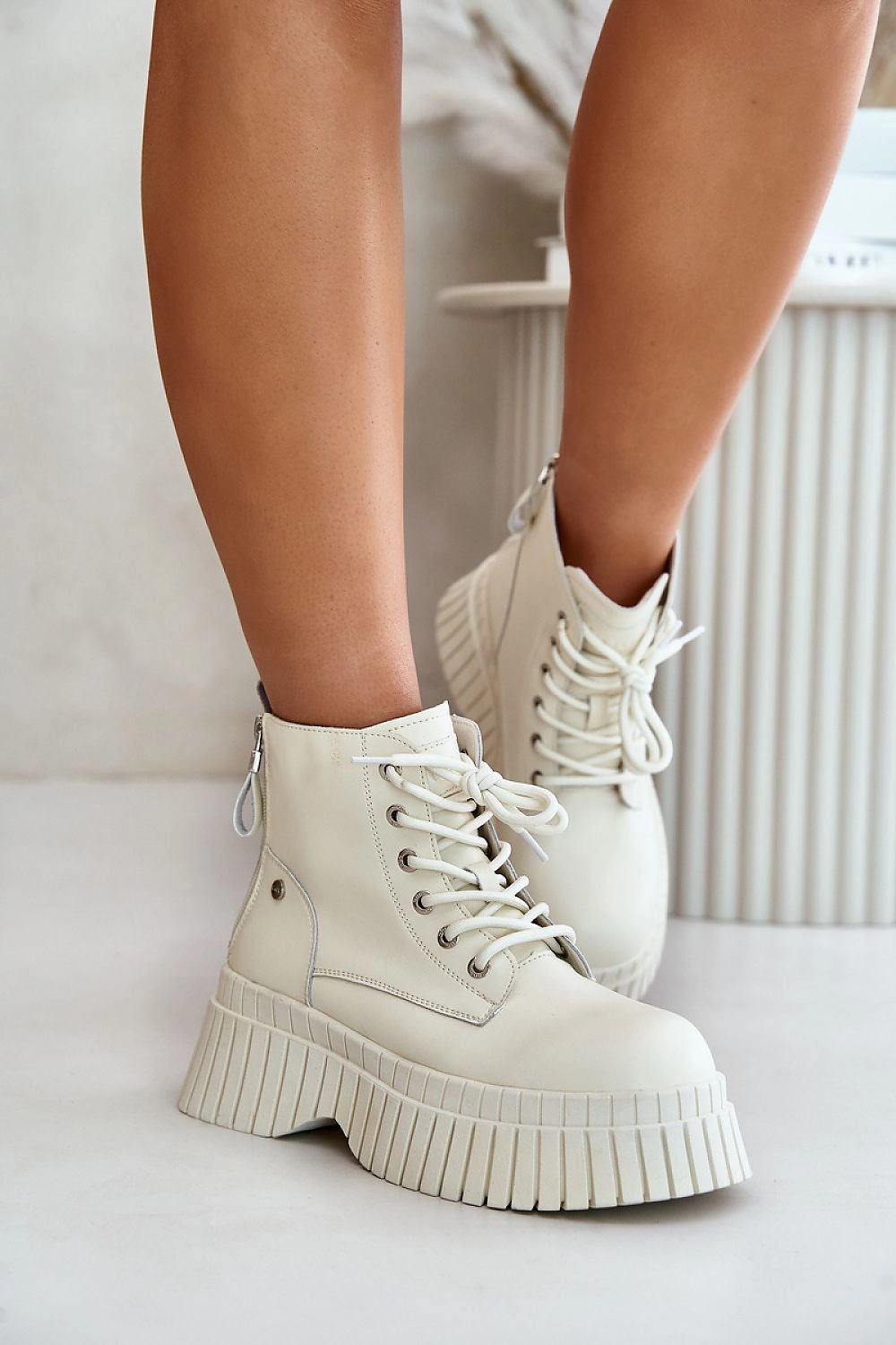 Suede Vs Leather Chelsea Boots Trapper shoes model 201907 Step in style