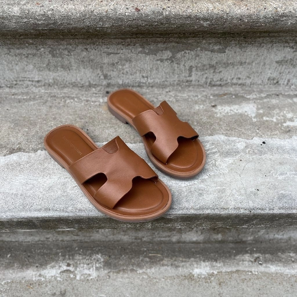 IVY - LEATHER - COGNAC Sandalen Händler
