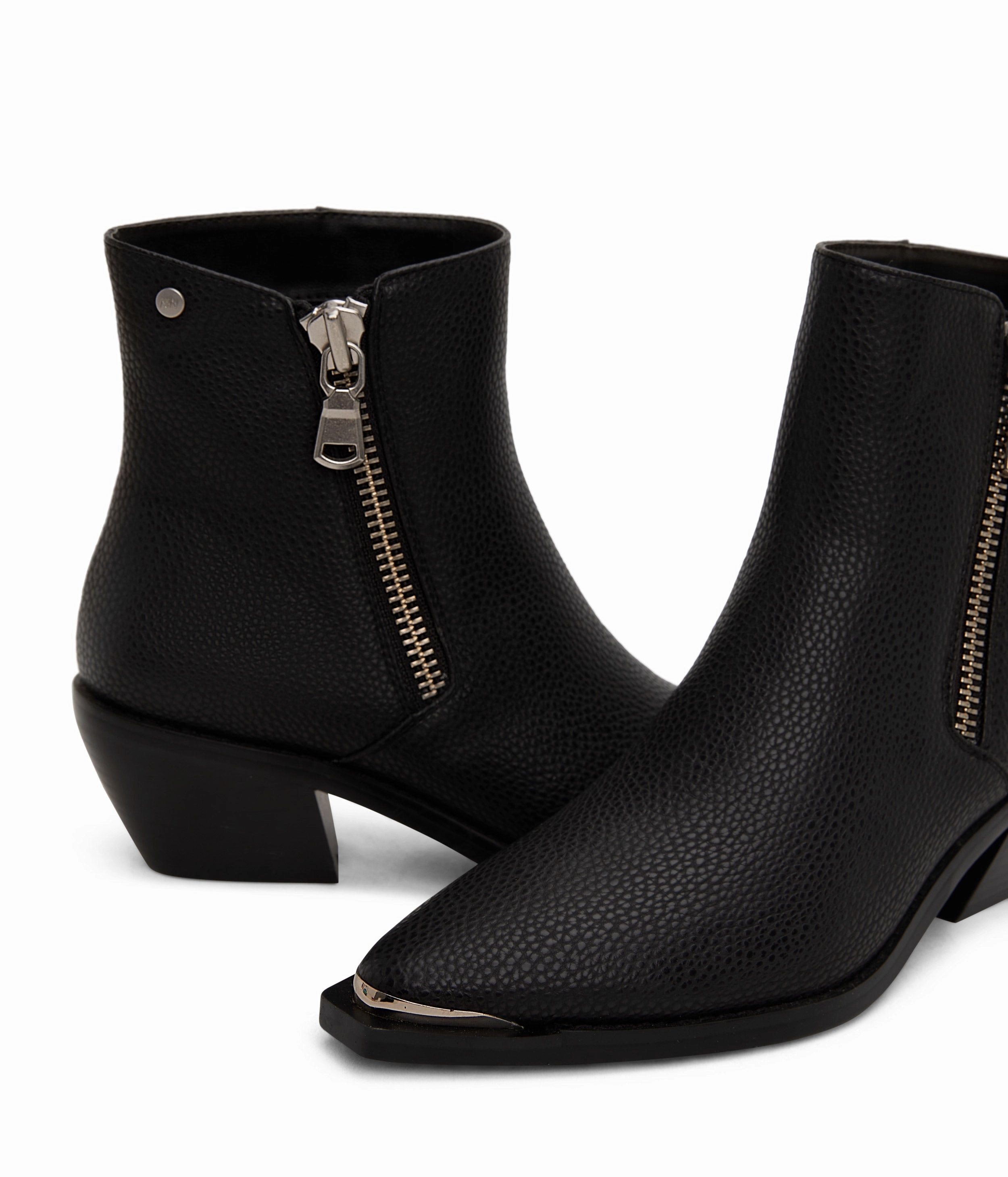 Soft Chelsea Boots EVEX Women's Vegan Chelsea Boots