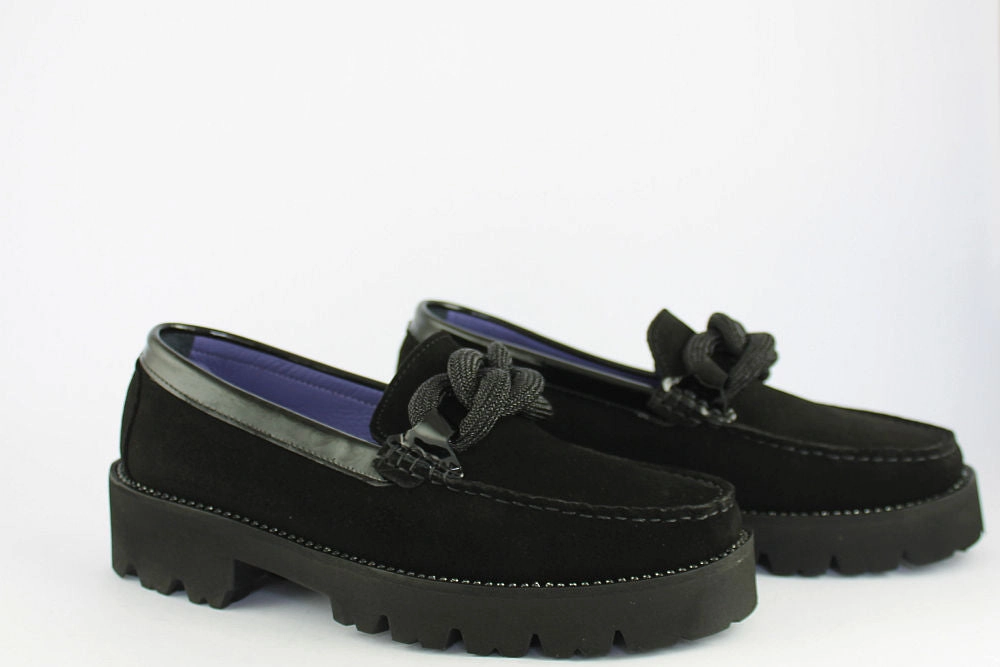 'Diamond' in Black Loafers Babouche
