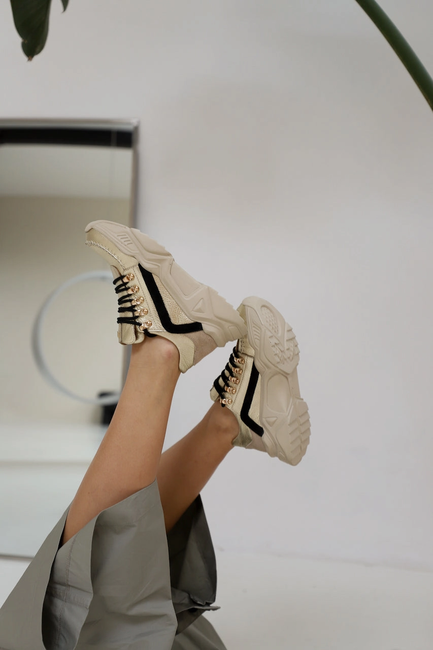Defy All Day Sneaker Lou | Sneaker Goud