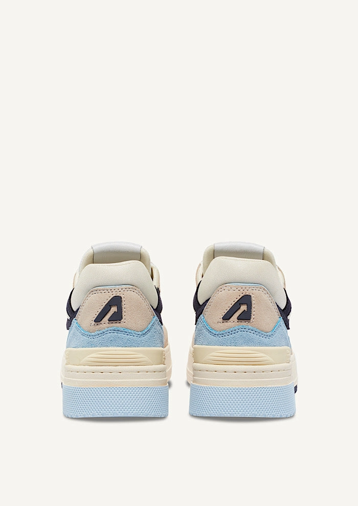 Sneaker In AUTRY CLC