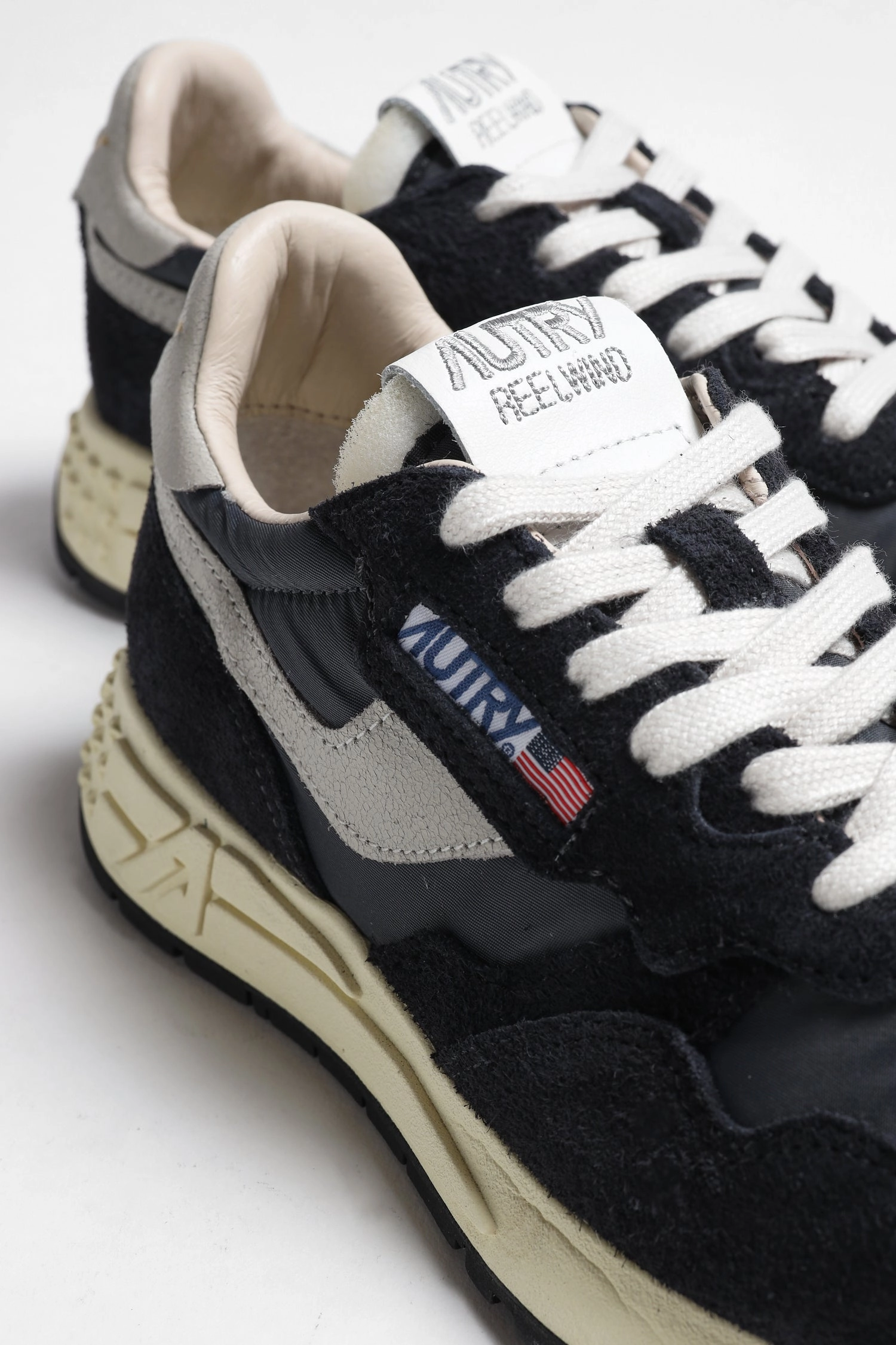 Sneaker Reelwind in Crack White/Schwarz Nebula Sneaker