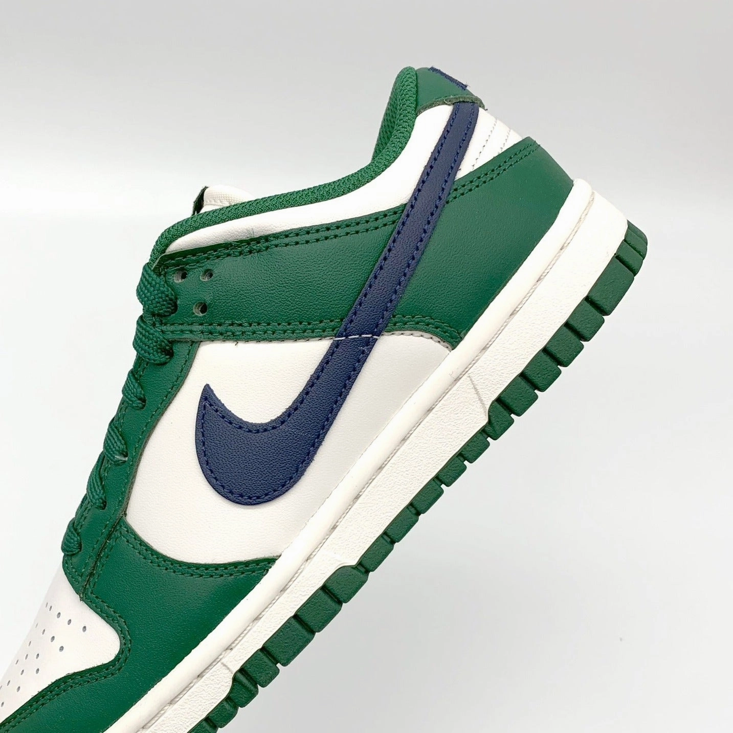 Nike Dunk Low Retro Gorge Green Midnight Navy Jil Sander Sneaker