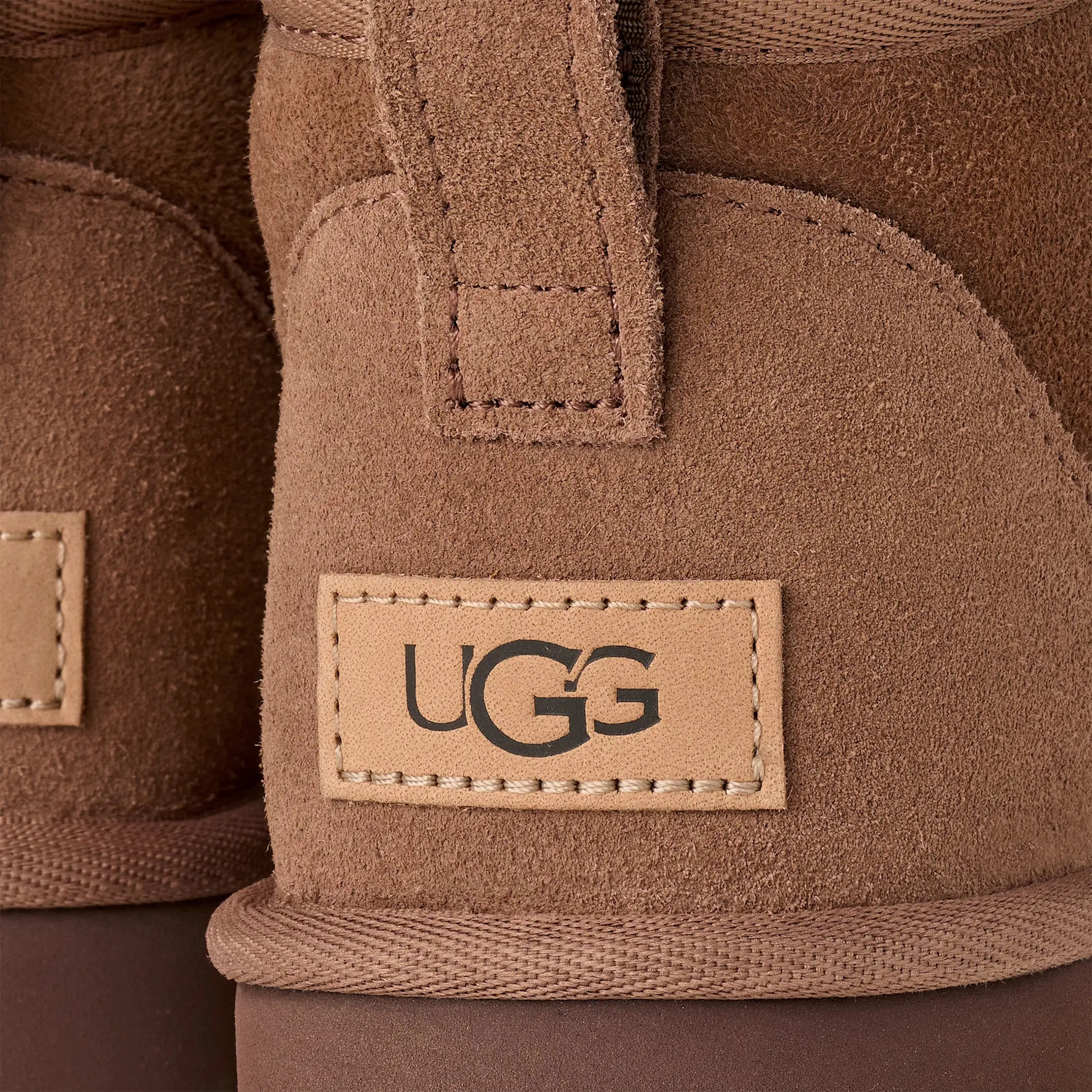 UGG - Classic Ultra Mini Boots Braun Englischer Stiefel