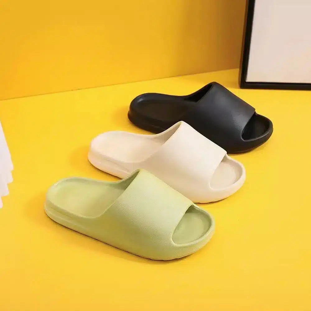 Hausschuhe / Pantoffeln - Weich und rutschfest - schwarz, grn oder wei - Plüsch Pantoffeln Fee