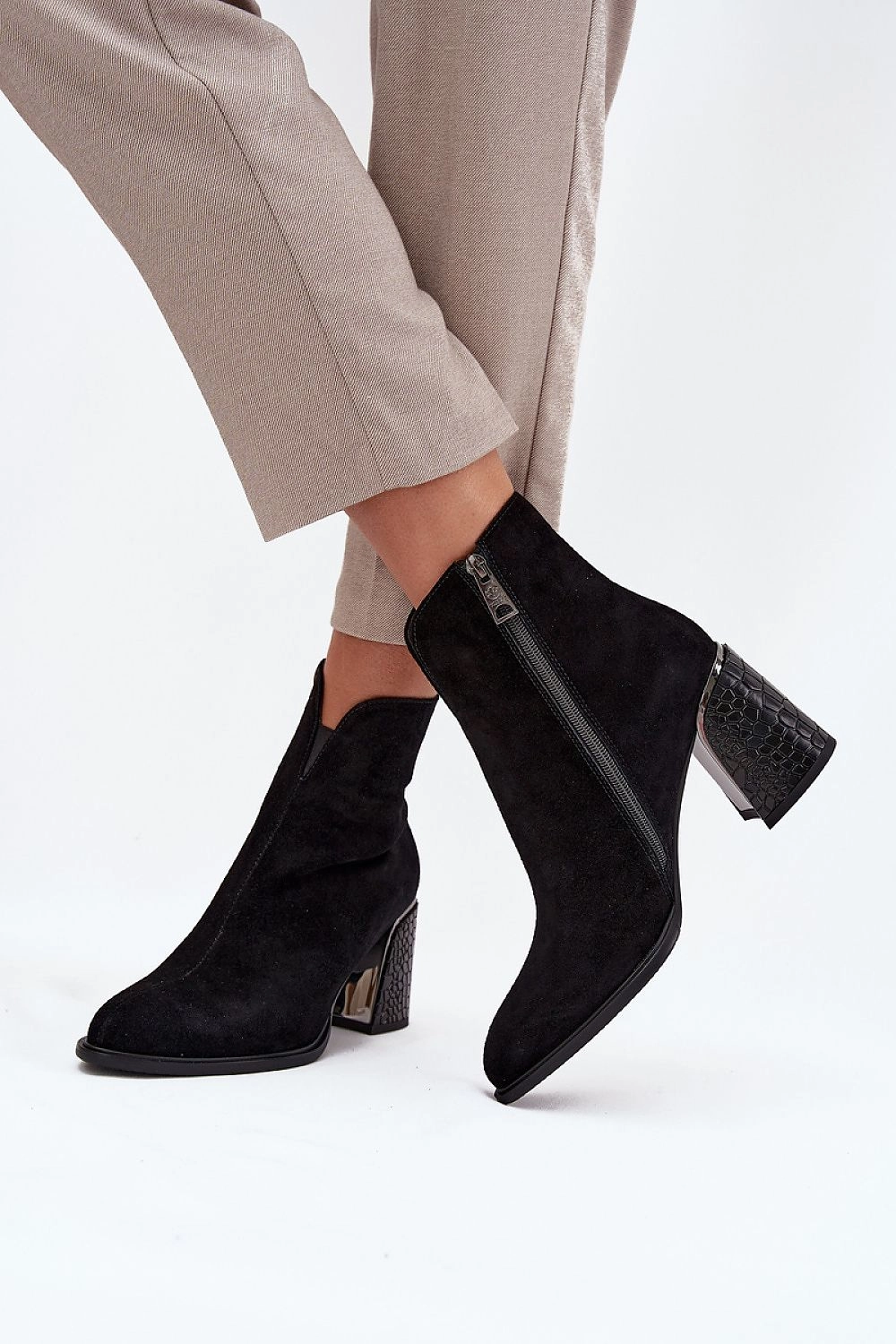 Heel boots model 216831 Step in style Flat Chelsea Boot