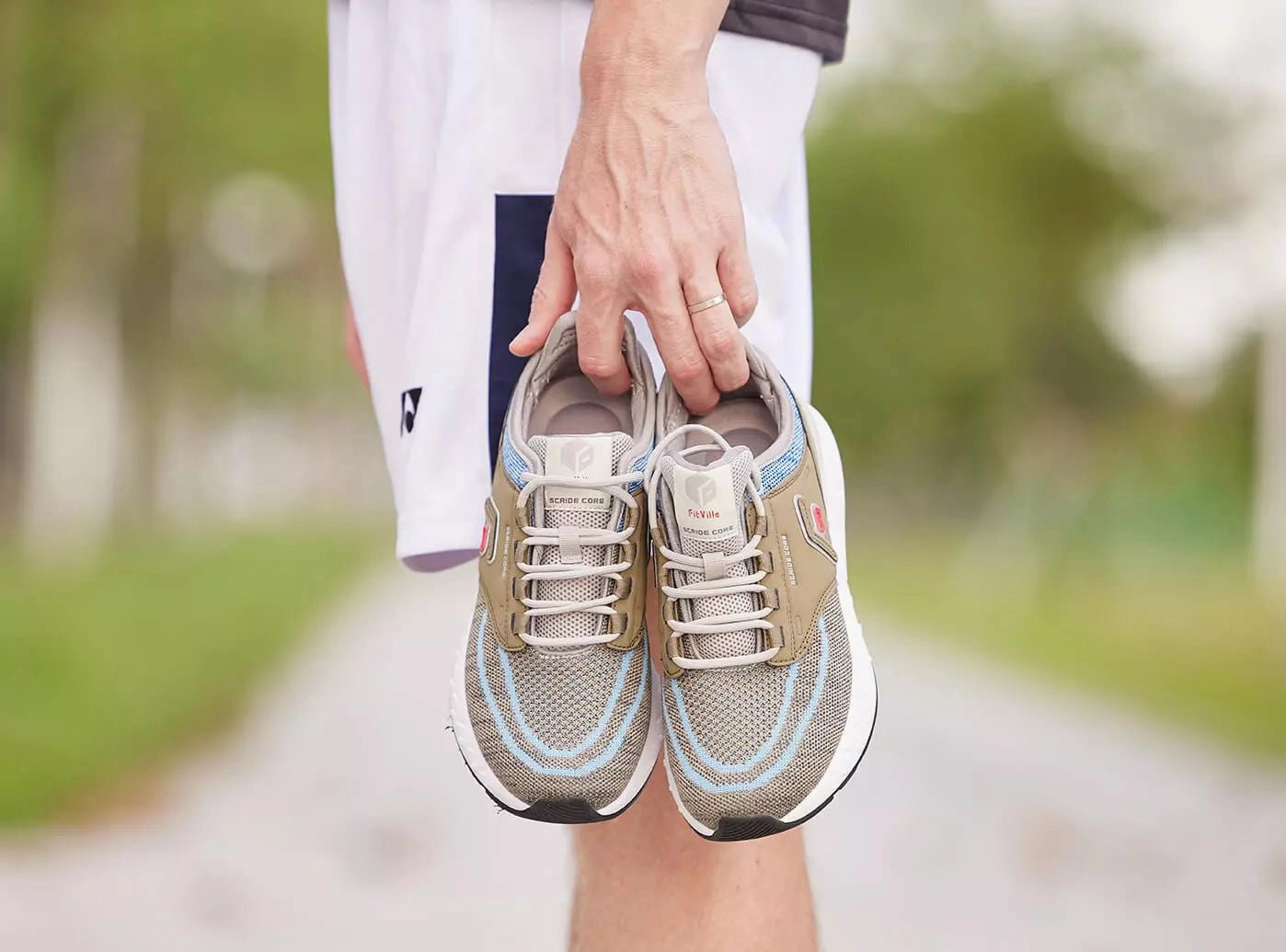 Herren Stride Core V3