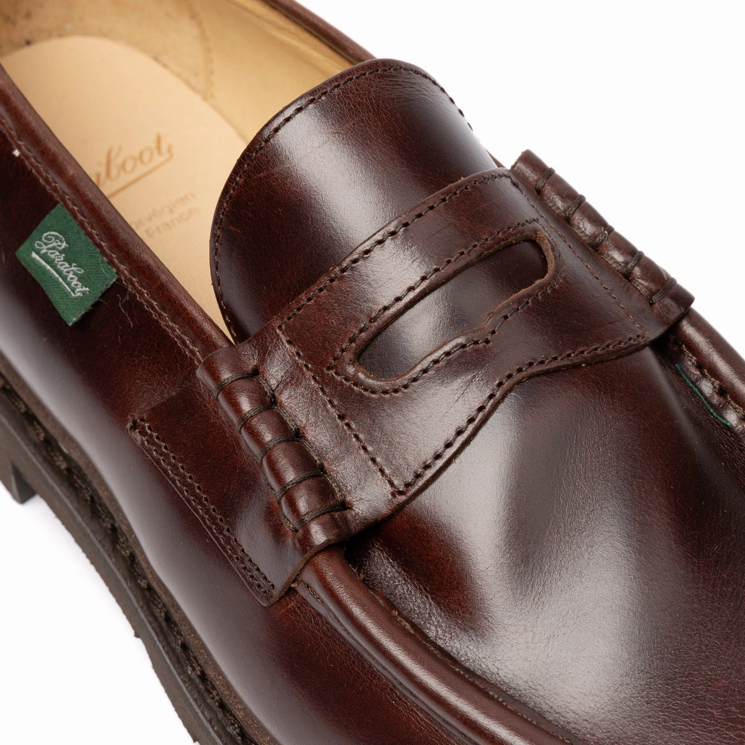 Loafers For With Heels Kastanienbrauner Loafer "Reims" aus gewachstem Kalbsleder - A French Legend