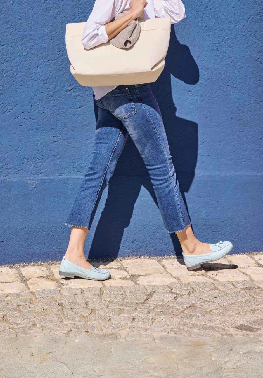 Lederschuhe Ein Riemen entzckender Slipper Hirschleder