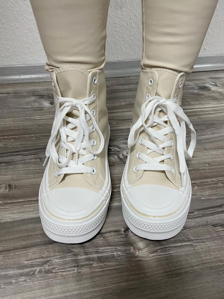 Sneaker Sandals Sneaker "Herzliebe" Beige