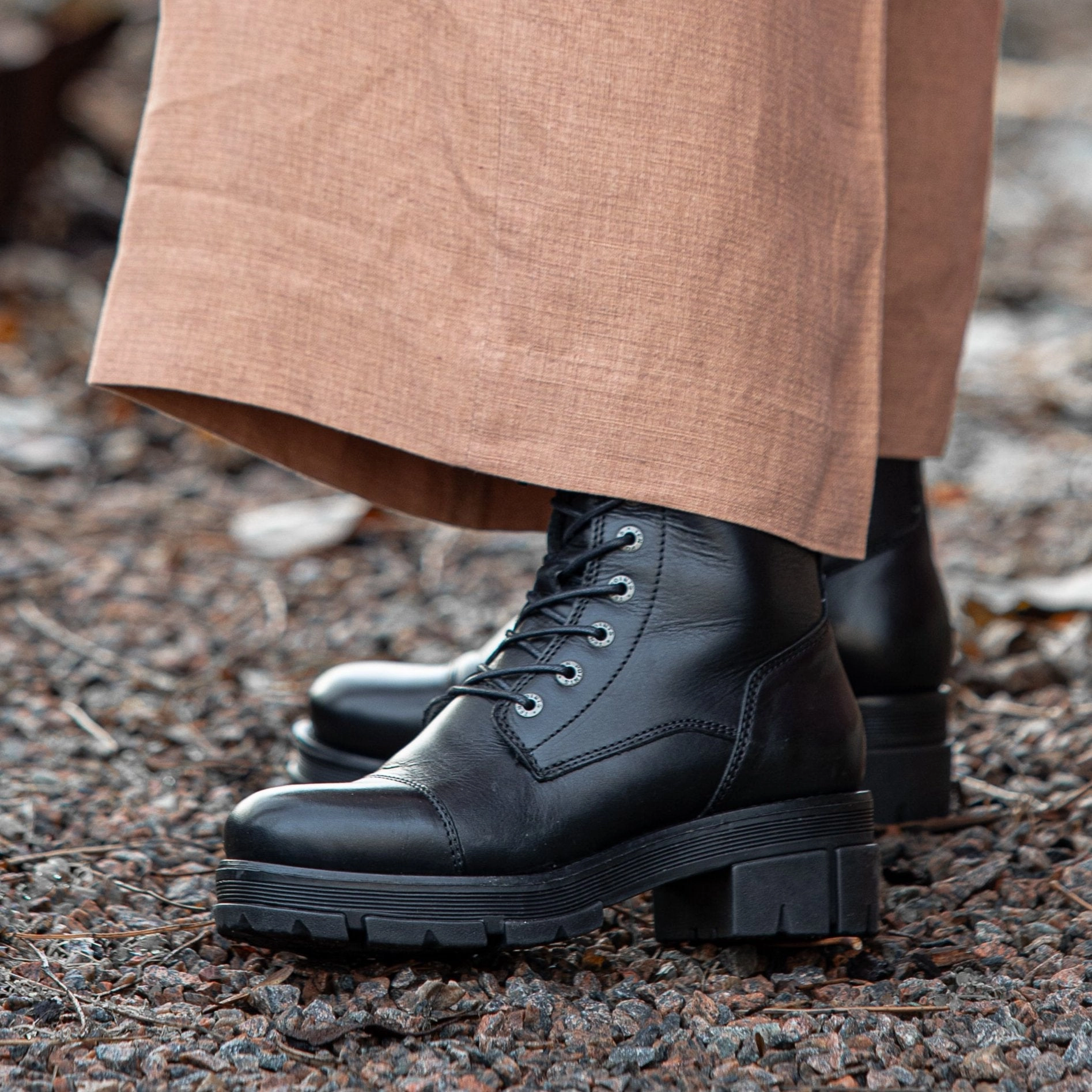 Schöne Stiefel Leder-Schnrboots, Cecilia mit hherem Schaft