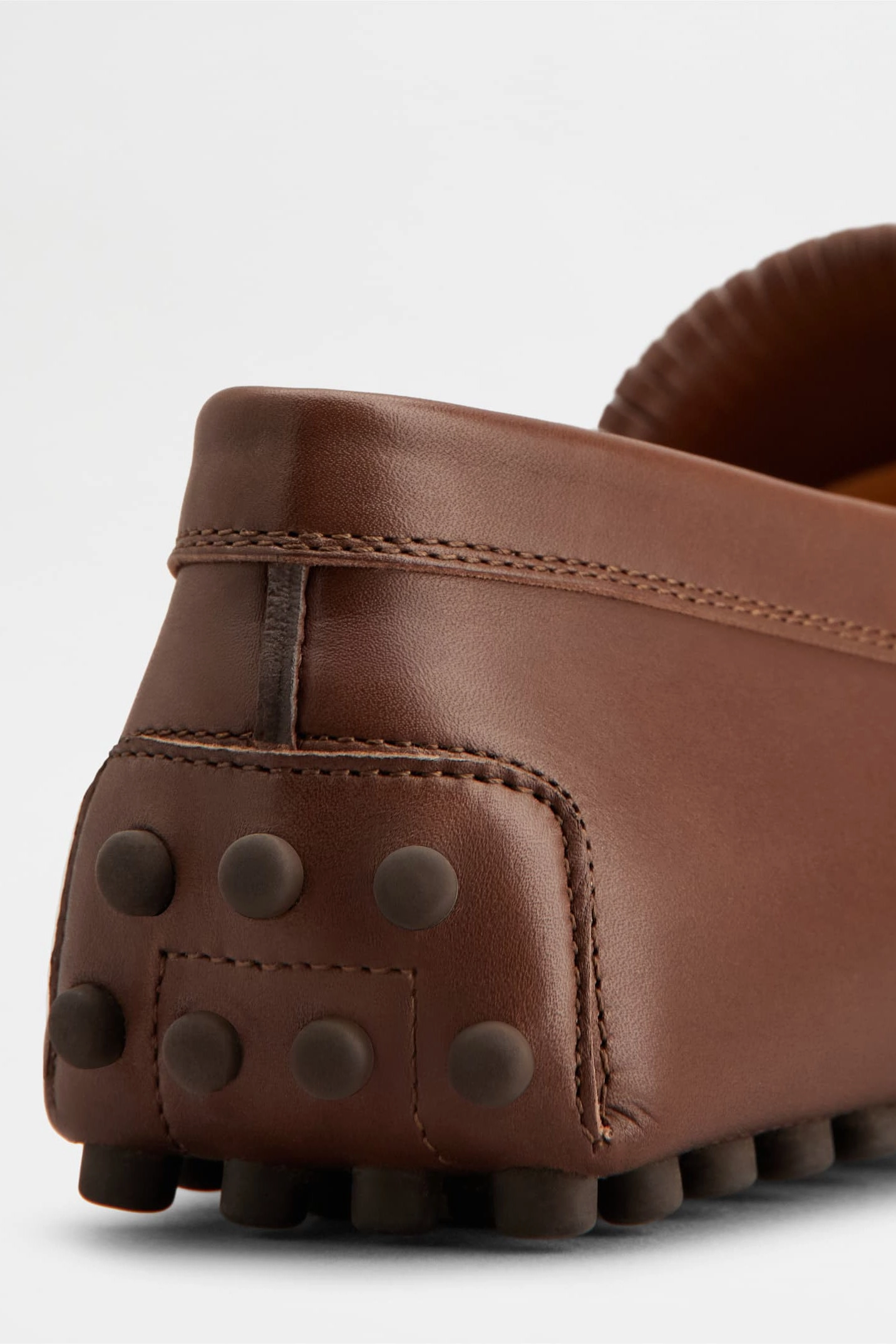 Enge Lederschuhe Weiter Machen Mokassins Gommino Fringe in Braun