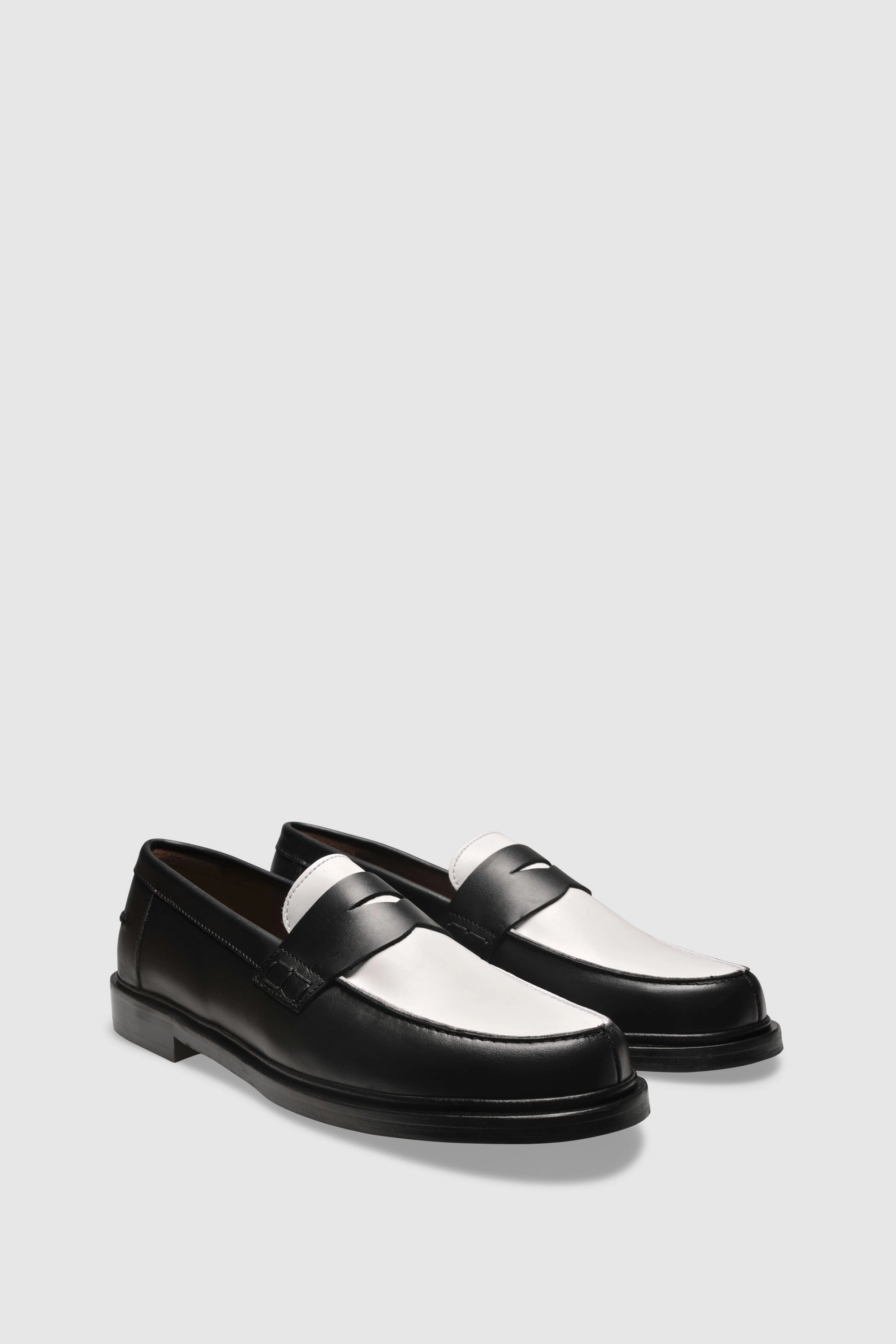 Loafer 5000 Vitello Black White Loafers Virginia