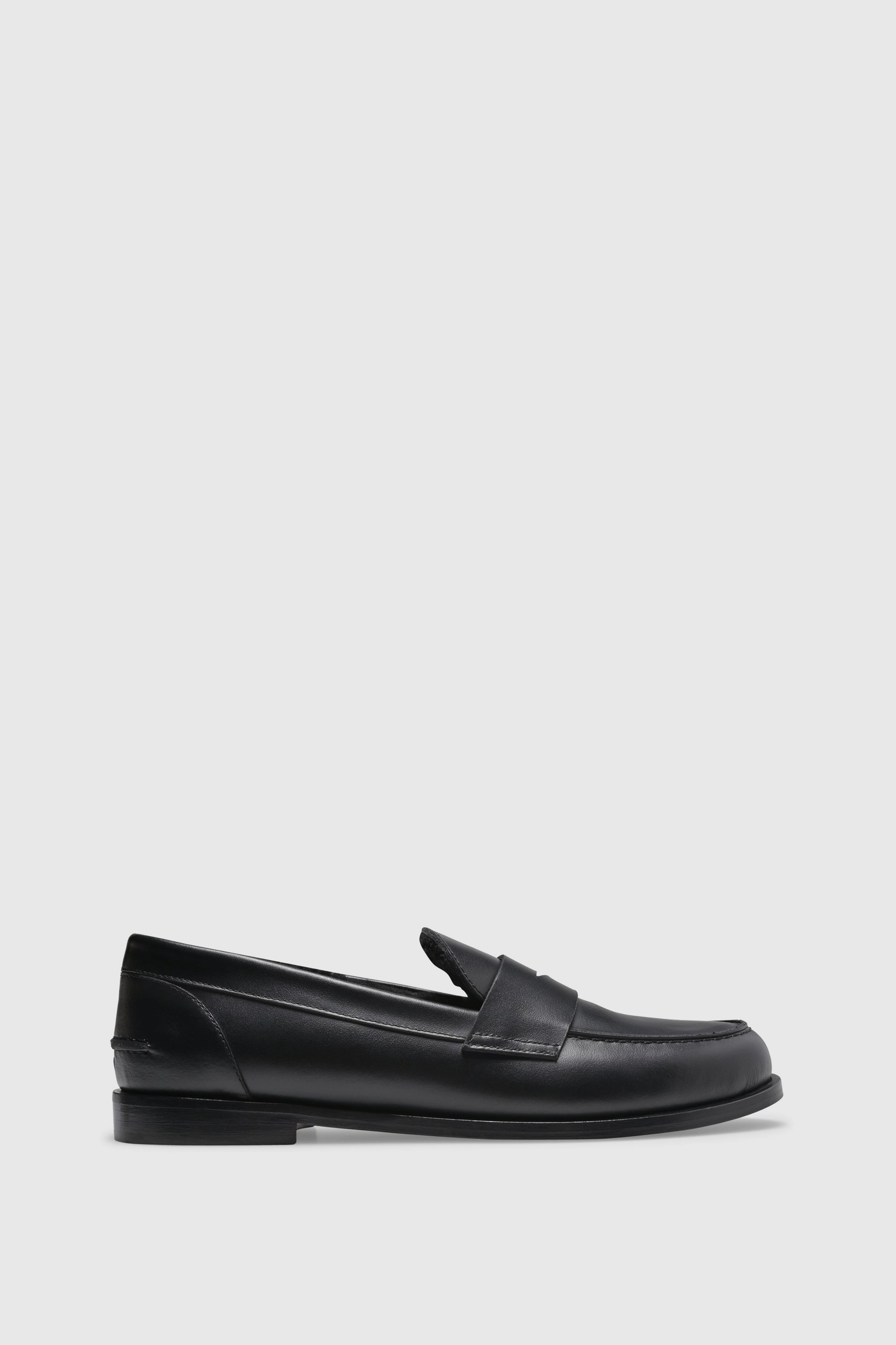 Loafer 9464 Vitello Shearling Black Soeur Loafers