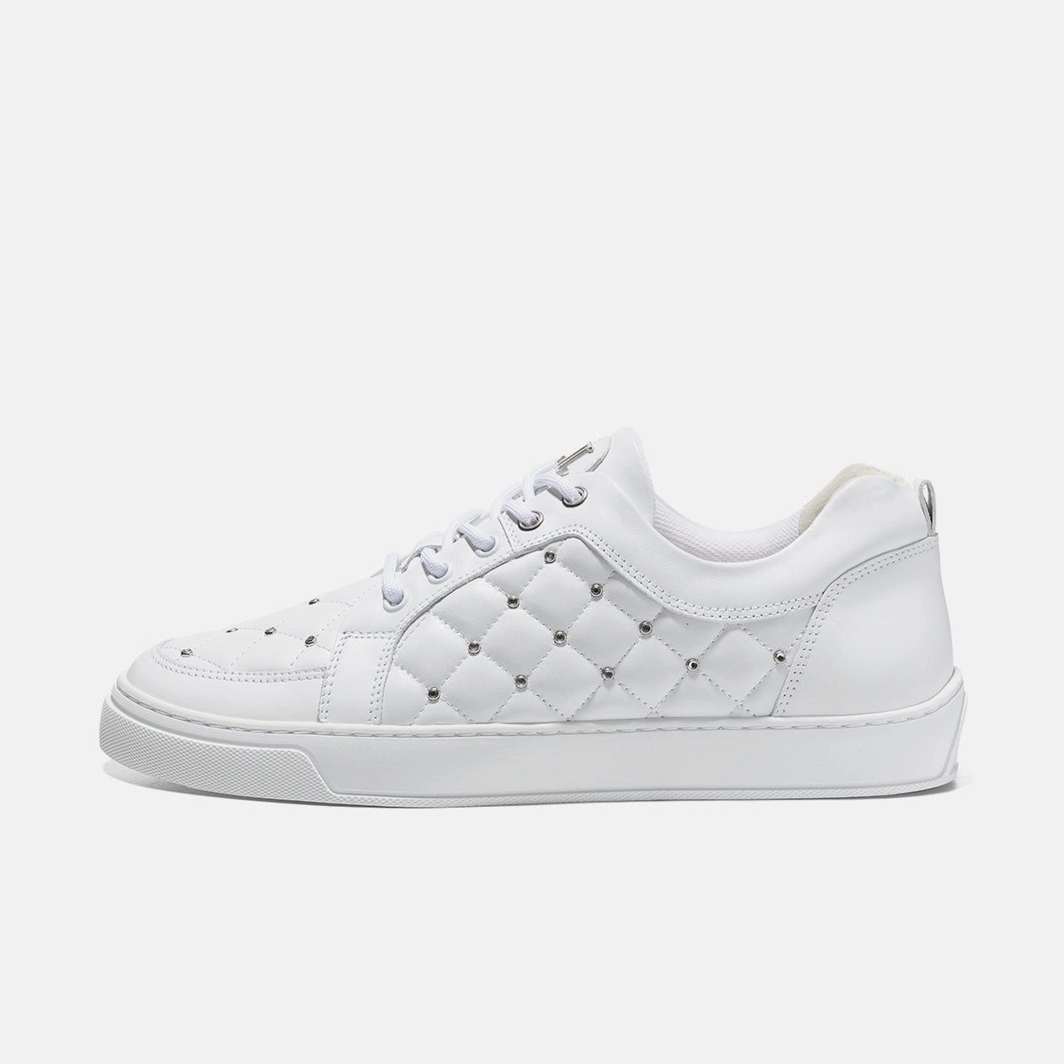Low Top - Ezio - White Diamond Rivets Sneaker Sambas