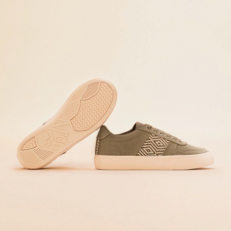 Black Friday Sneaker Mai Chau Canvas Zypressengrn