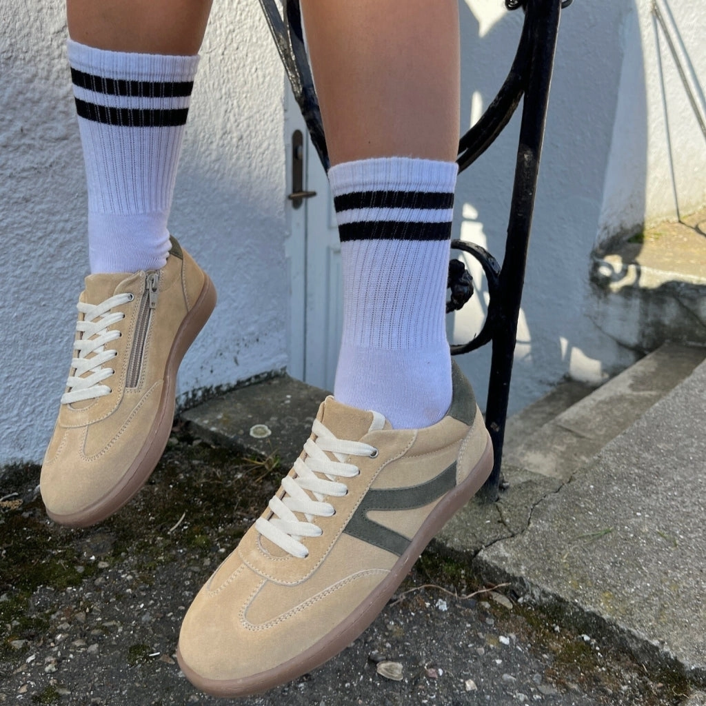 MAILA SUEDE - GOLD SUEDE (BEIGE) Sneaker Washing Bag