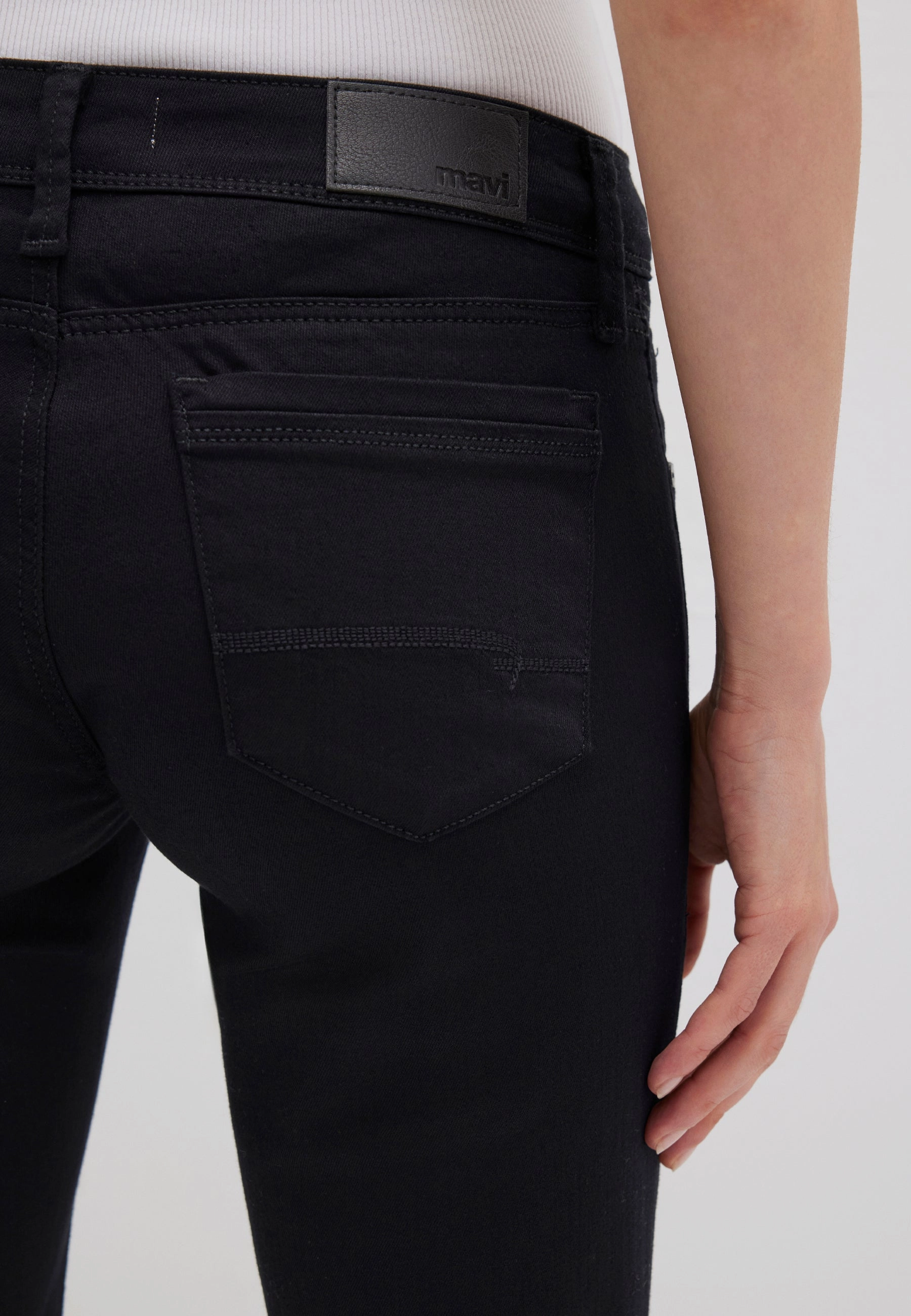 Mavi Bella Bootcut Jeans double black Stretch Stiefel Enge Jeans