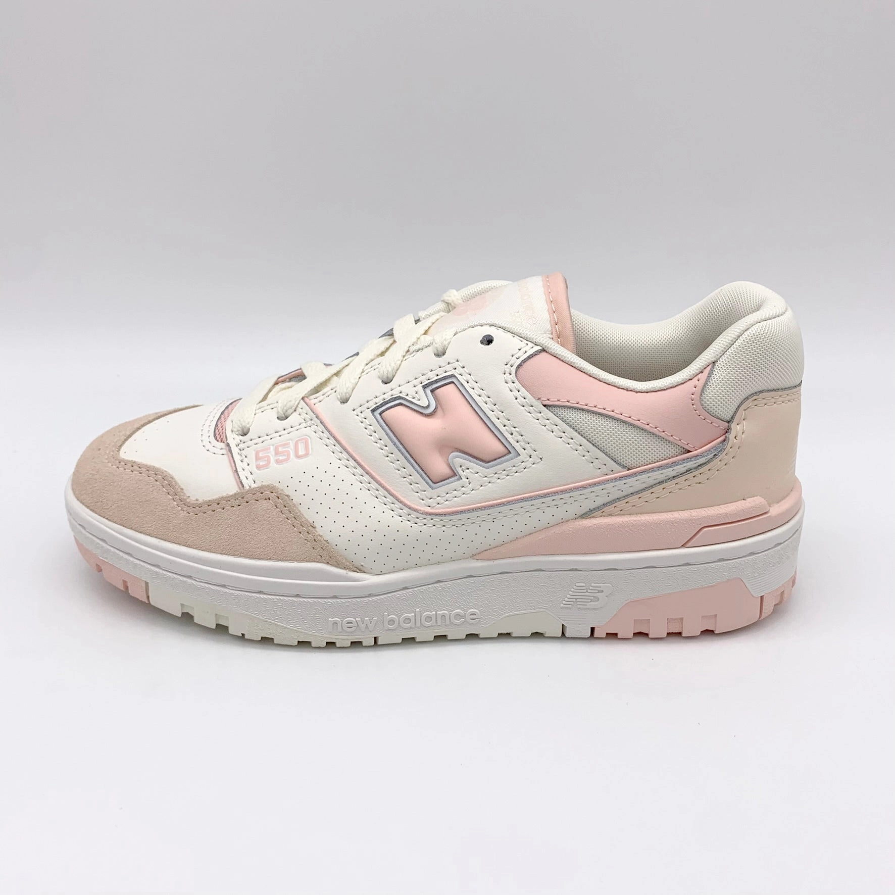 Dtlr Basketball Shoes New Balance 550 White Pink