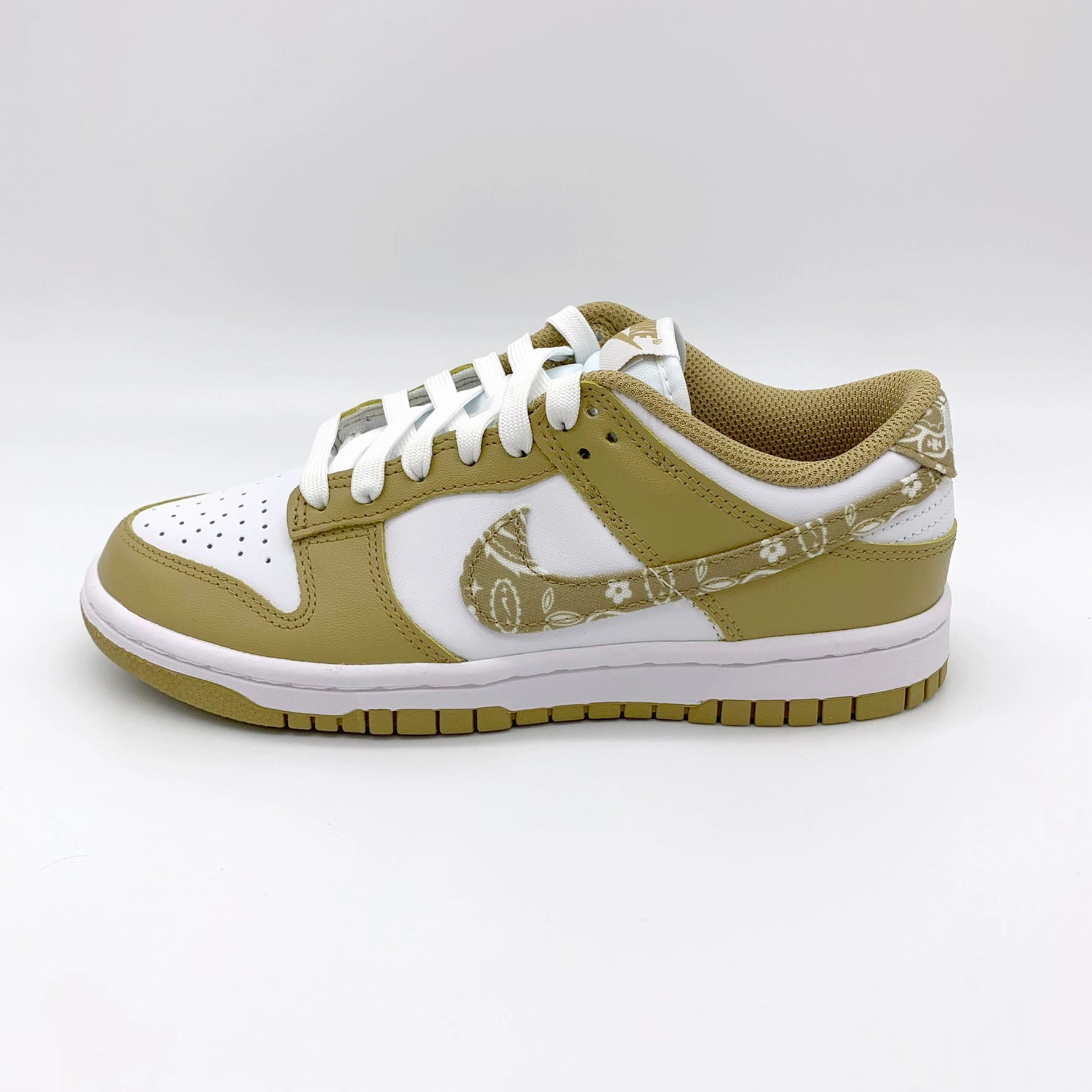 Nike Dunk Low Essential Paisley Pack Barley Even And Odd Sneaker