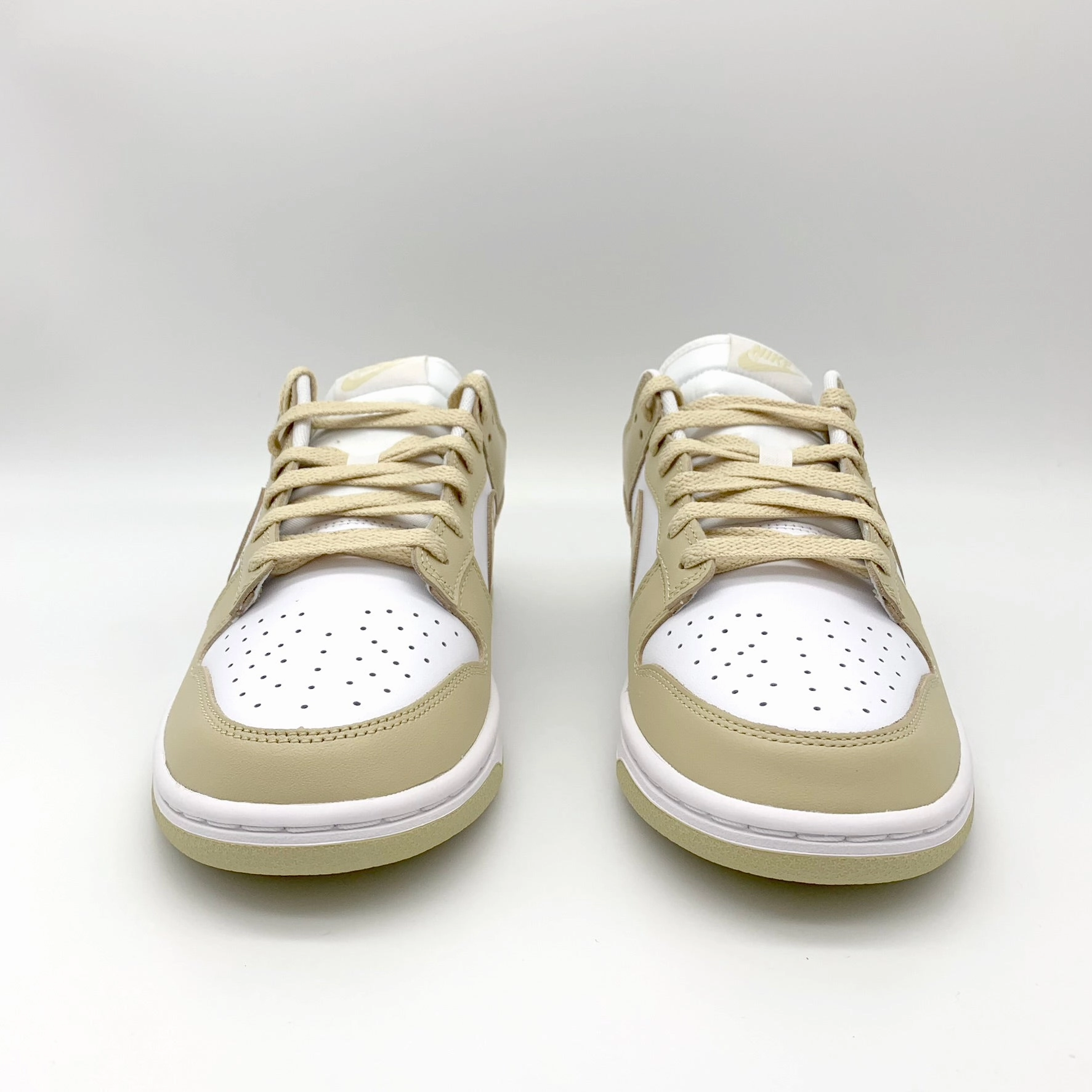 Nike Dunk Low Team Gold Steve Madden Sneaker Leo