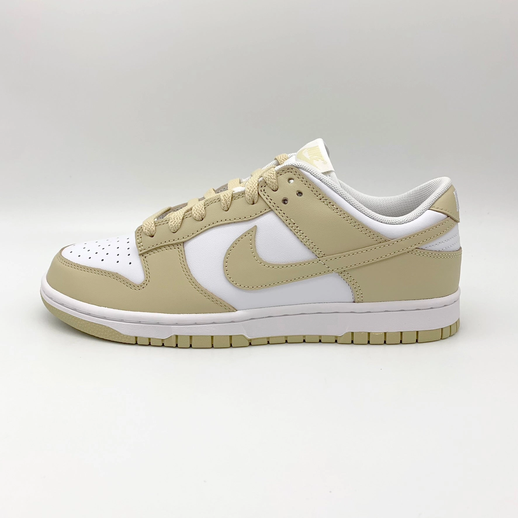 Nike Dunk Low Team Gold Sneaker Caprice