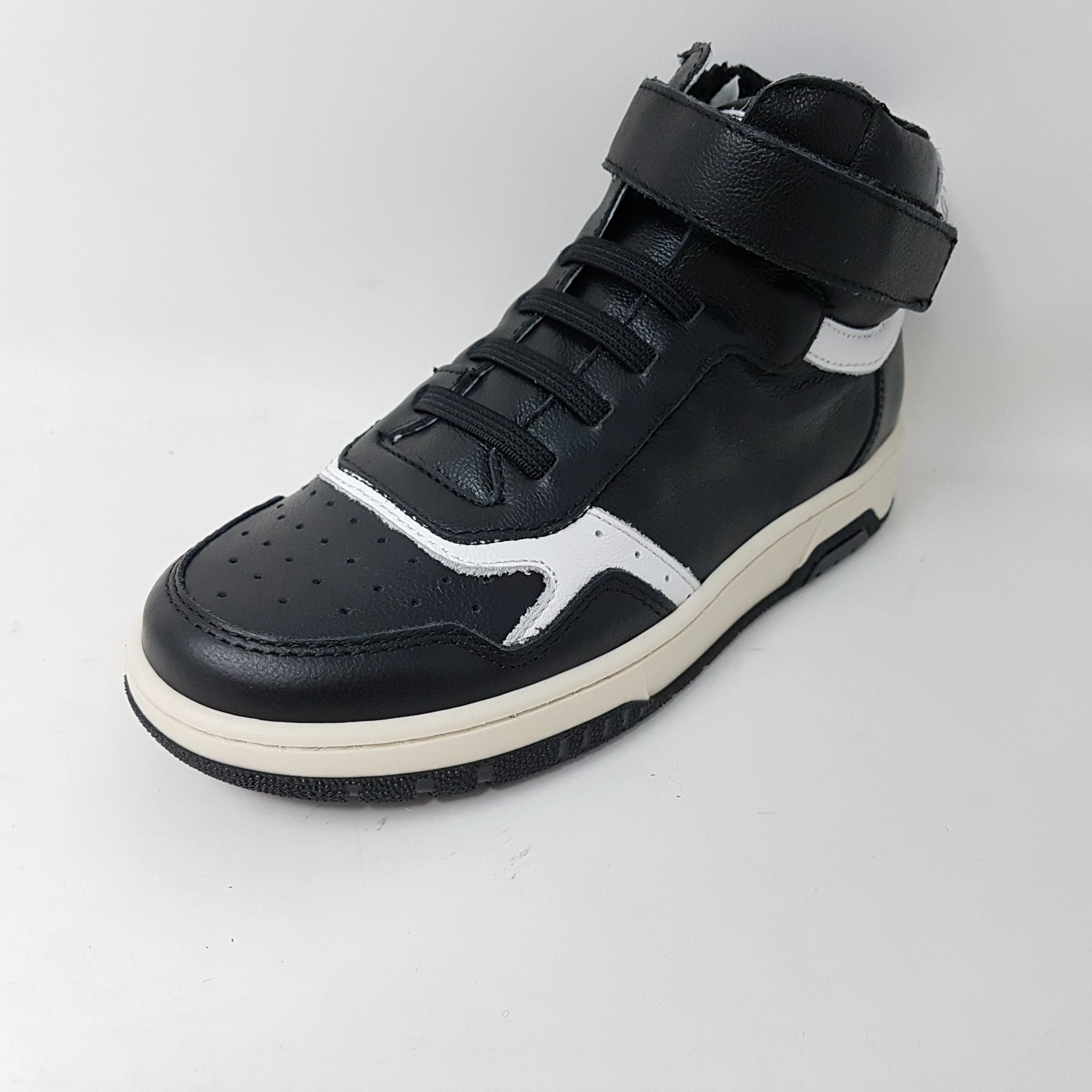 Sneaker Nero Giardini Suede Sneaker Care
