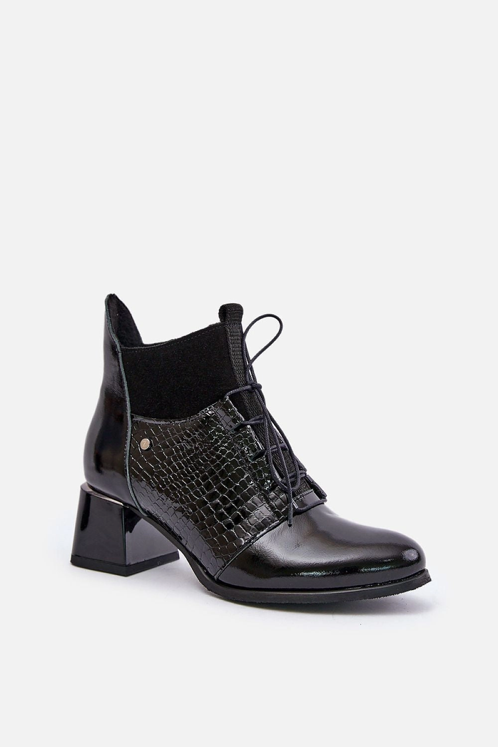 Heel boots model 202811 Step in style Chelsea Boots Style Guide