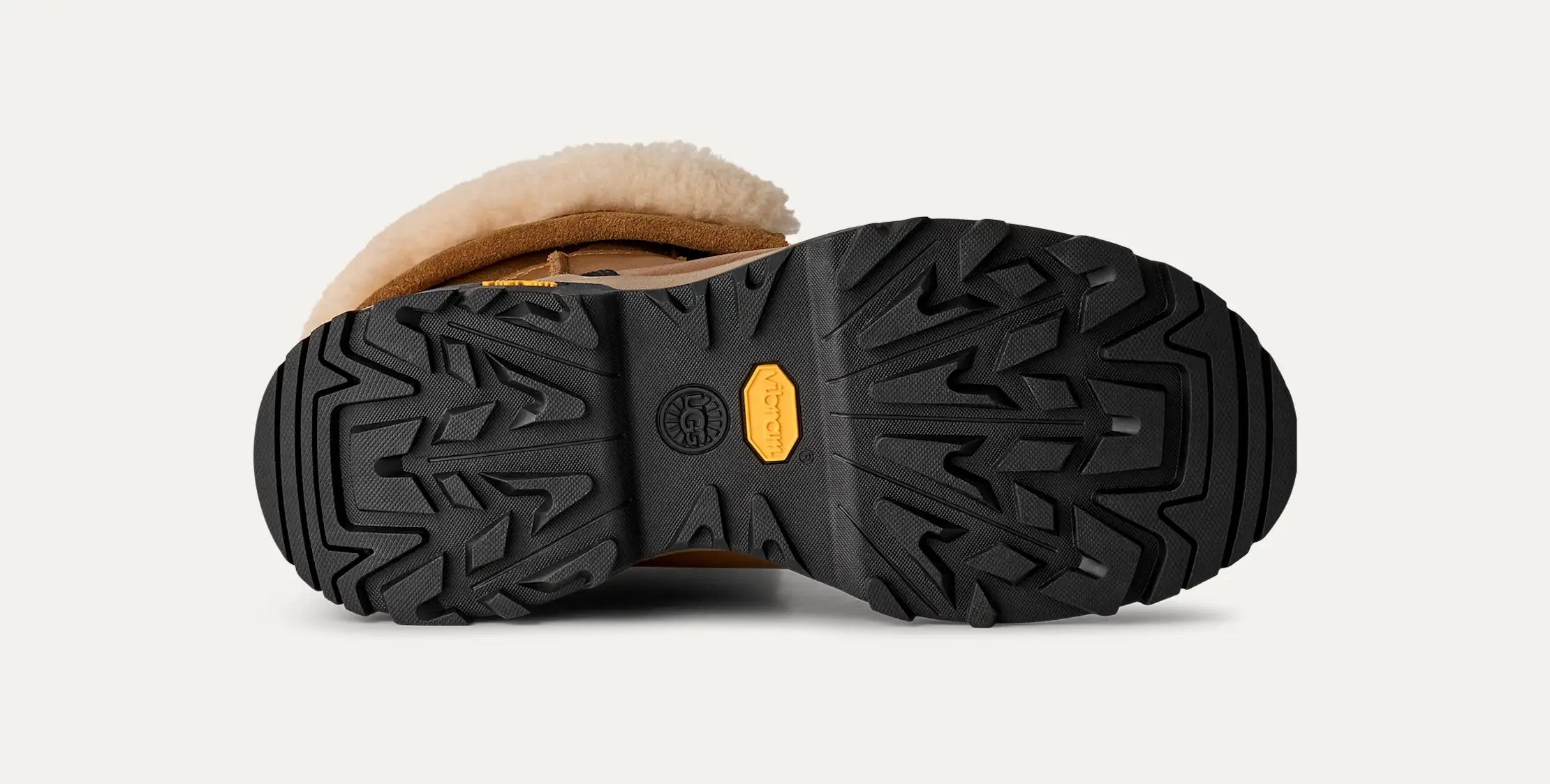 Fritzi Stiefel UGG - Adirondack III Boot Chestnut XXV