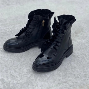 Falten Lederschuhe PRETTY 22 Copenhagenshoes by Josefine Valentin - Black patent