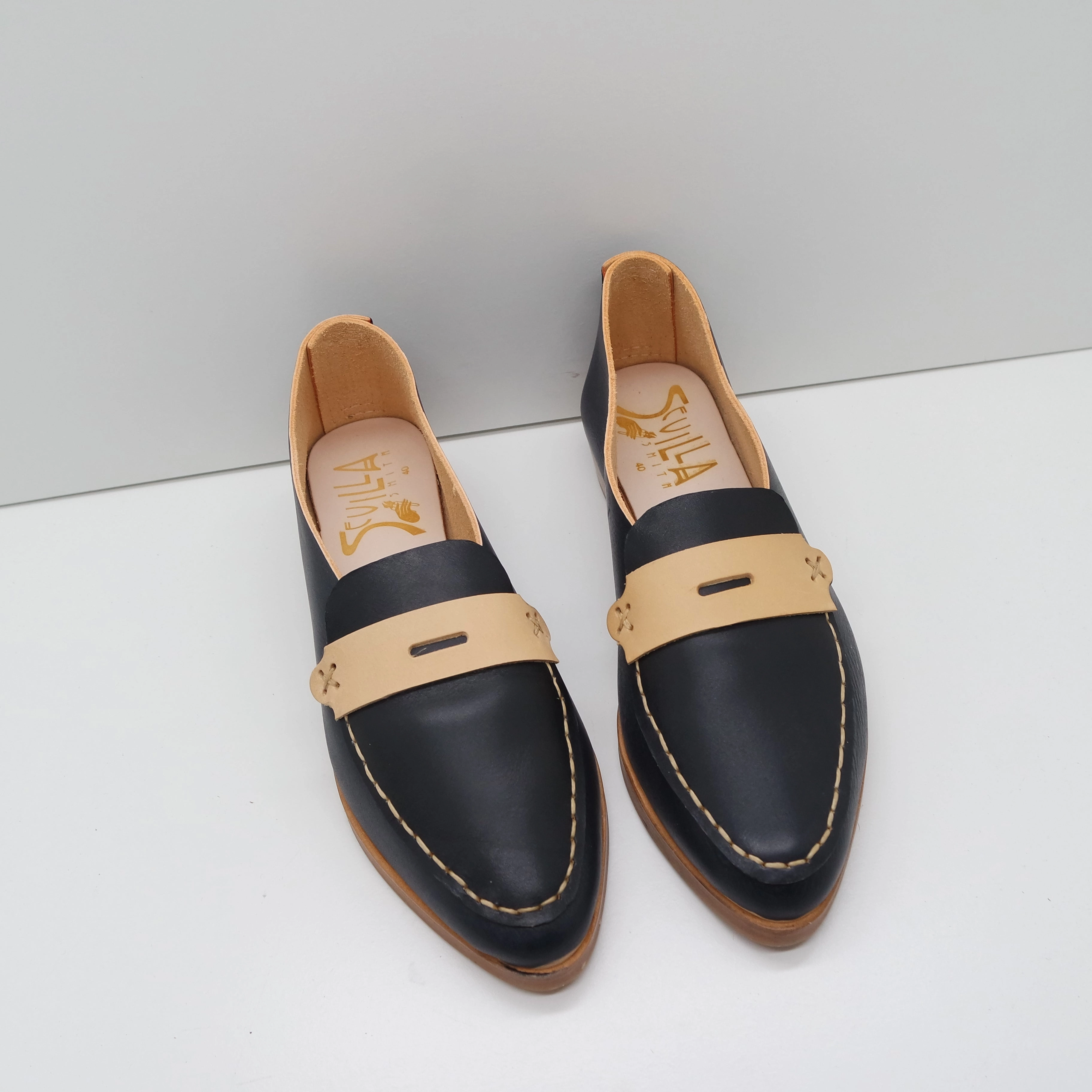 Studio Nicholson Donovan Loafers THE PENNY. BB NORI. NORI LAKE. BUTTER MASK. UNDYED THREAD. 2CM