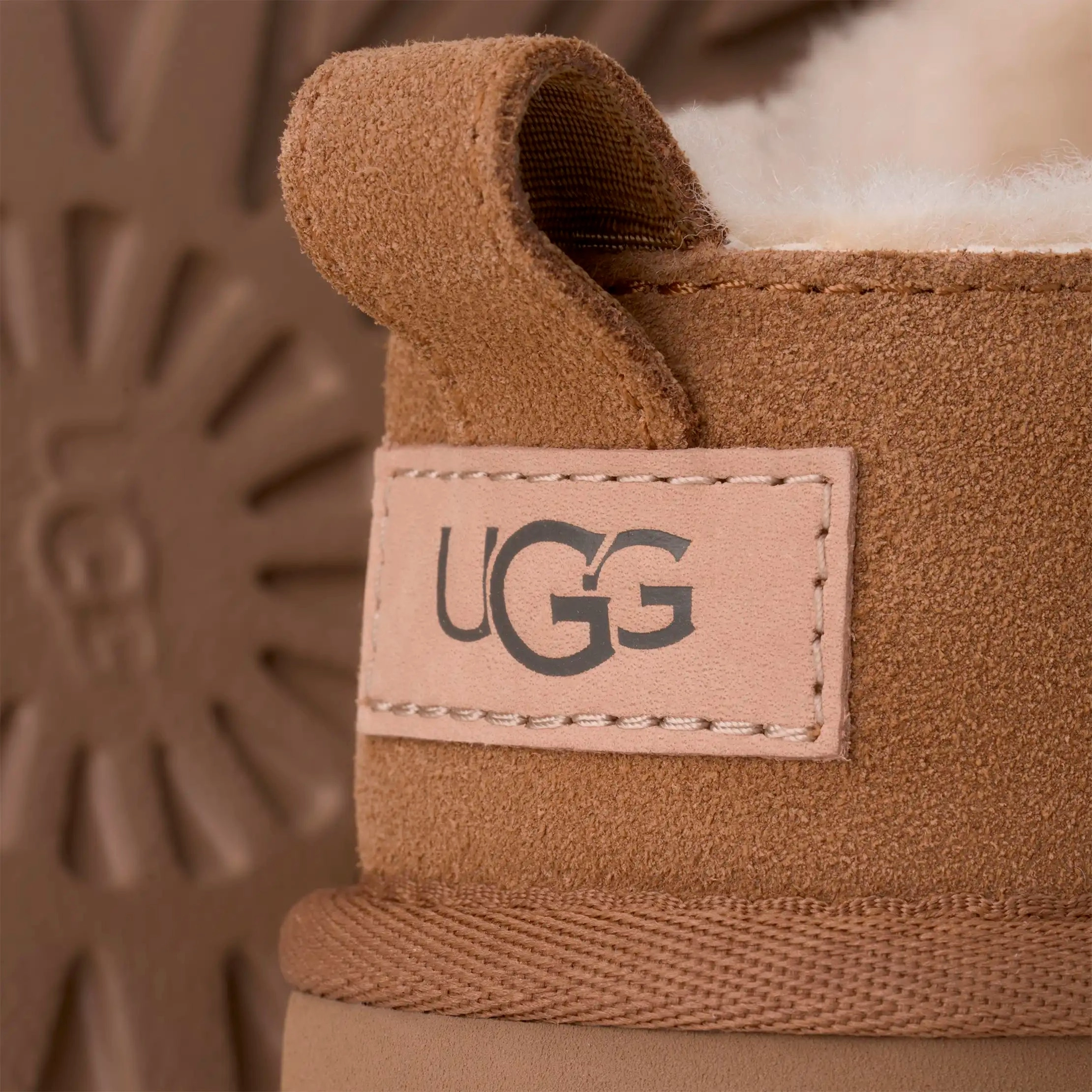 UGG - Classic Micro Chestnut Stiefel Römer