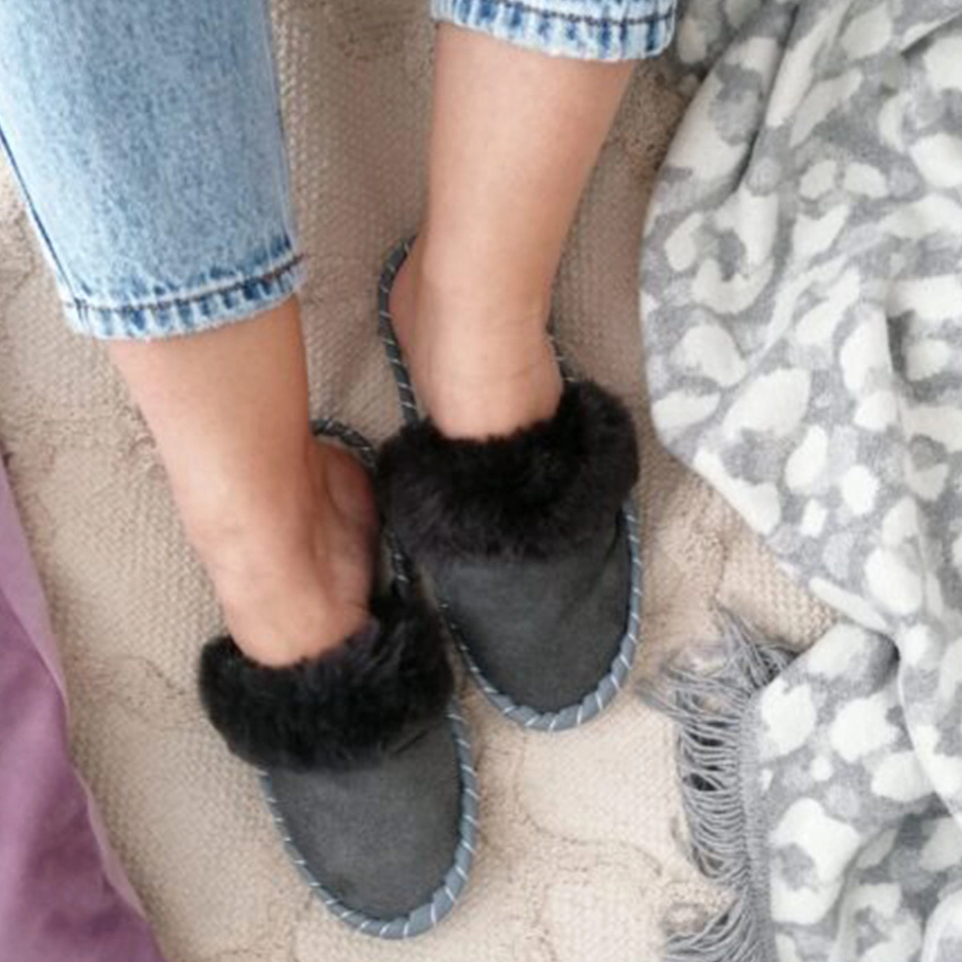 Warme Pantoffeln mit kuscheliger Schafwolle DANA Walk Pantoffeln