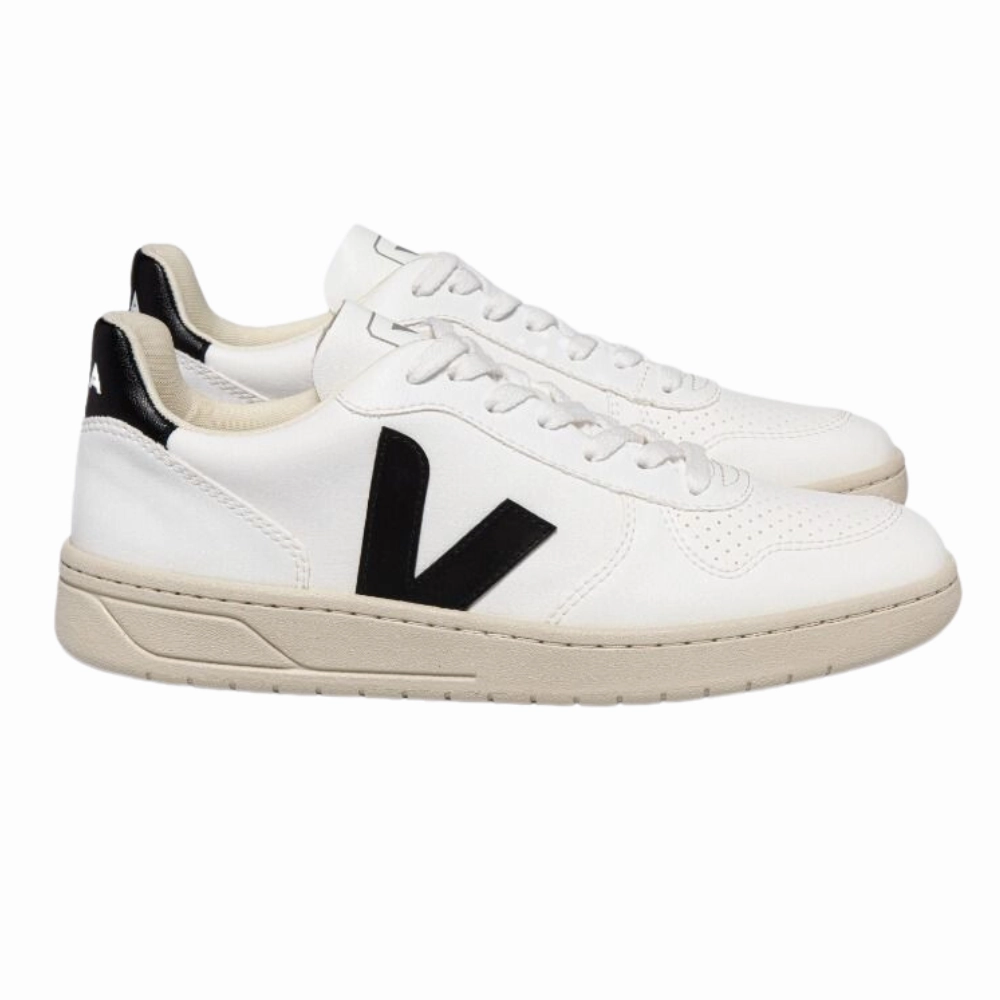 Uk Sneaker Size V-10 CWL