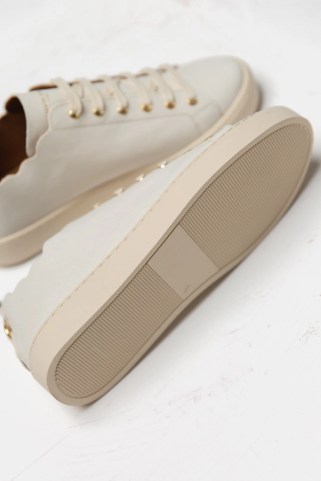 Weiße Anzug Sneaker Braut Sneaker aus nachhaltigem Leder - Julie Beige
